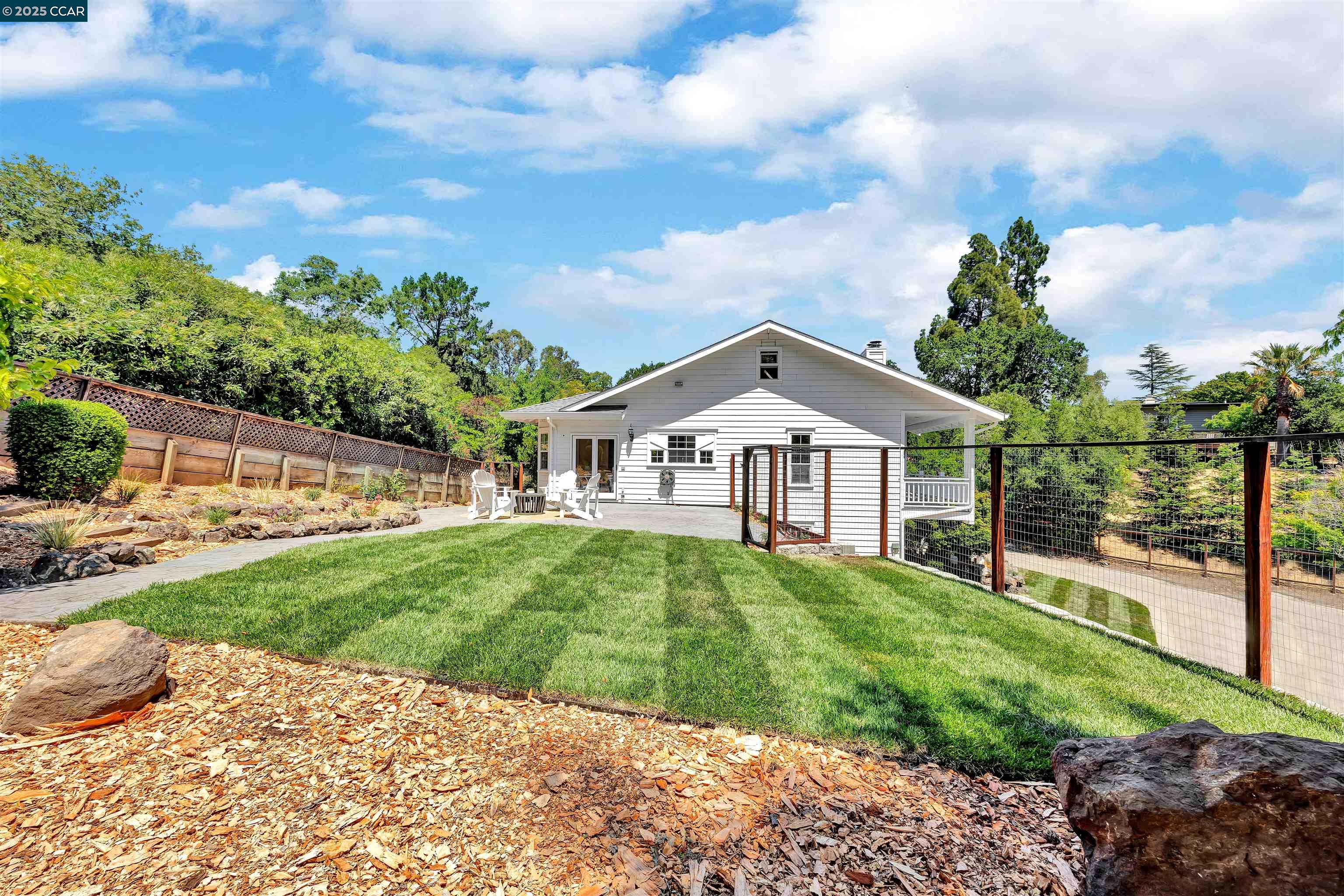 Detail Gallery Image 26 of 29 For 48 Sterling Way, Lafayette,  CA 94549 - 5 Beds | 4 Baths