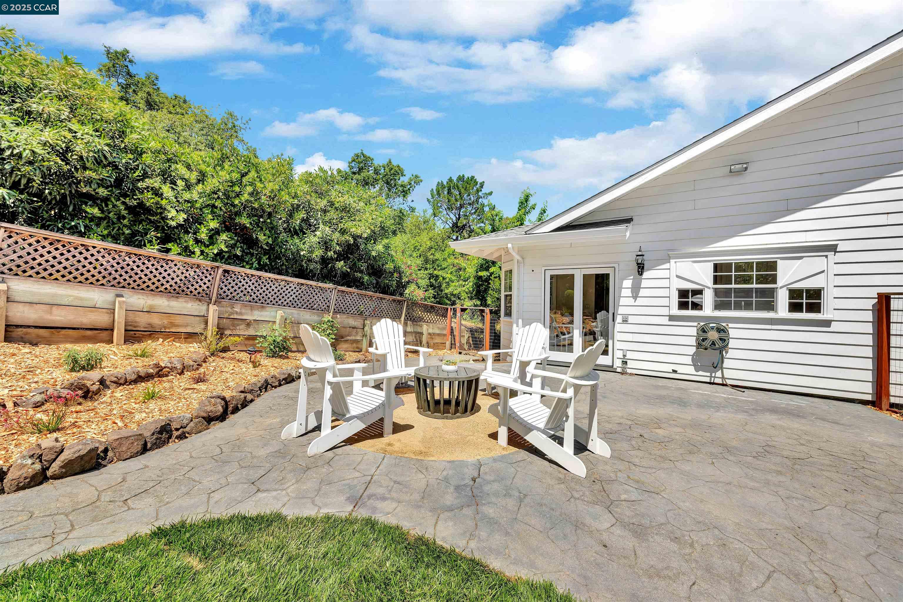 Detail Gallery Image 28 of 29 For 48 Sterling Way, Lafayette,  CA 94549 - 5 Beds | 4 Baths
