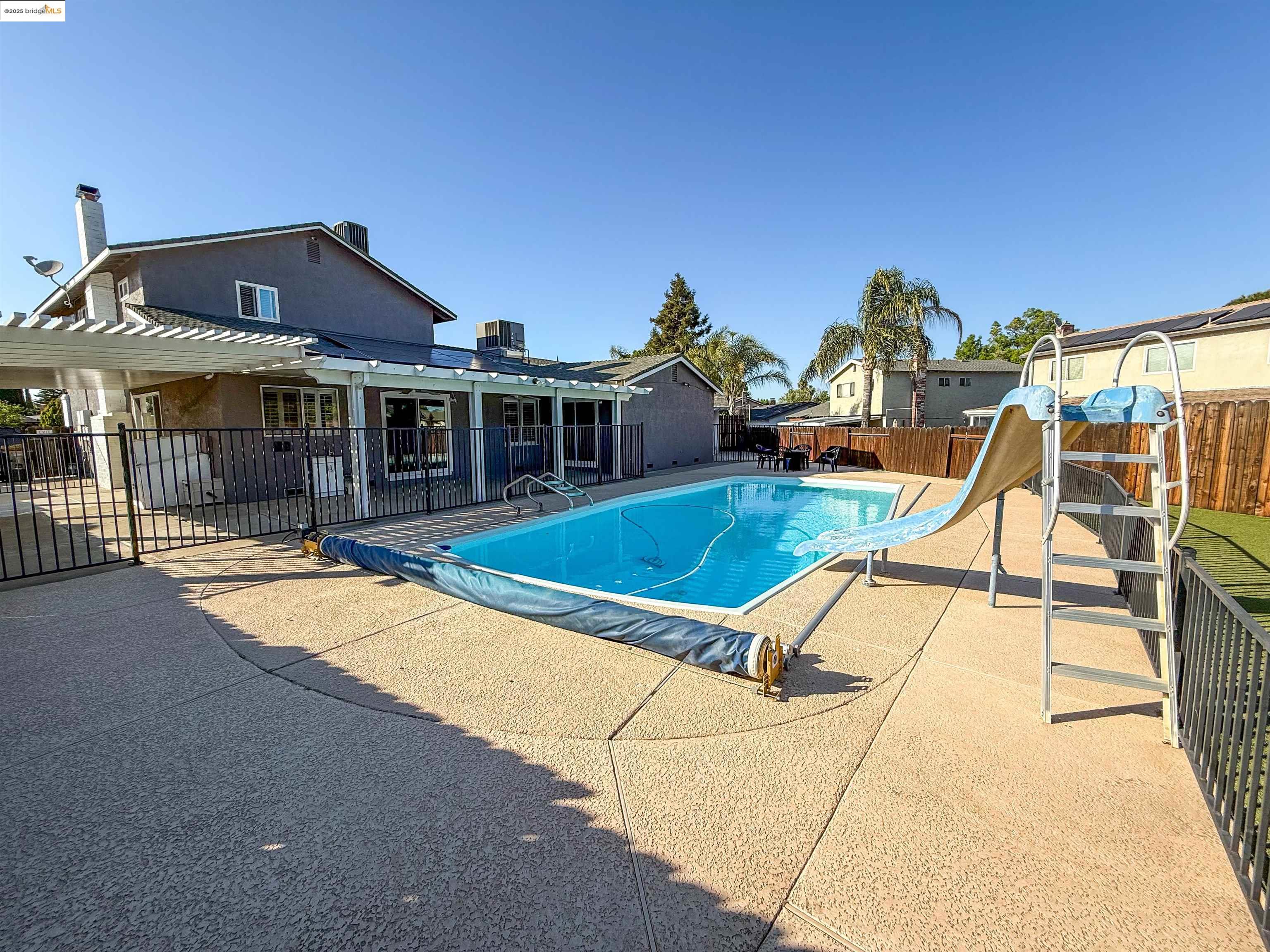 Detail Gallery Image 20 of 20 For 166 Norman Ct, Tracy,  CA 95376 - 5 Beds | 3 Baths