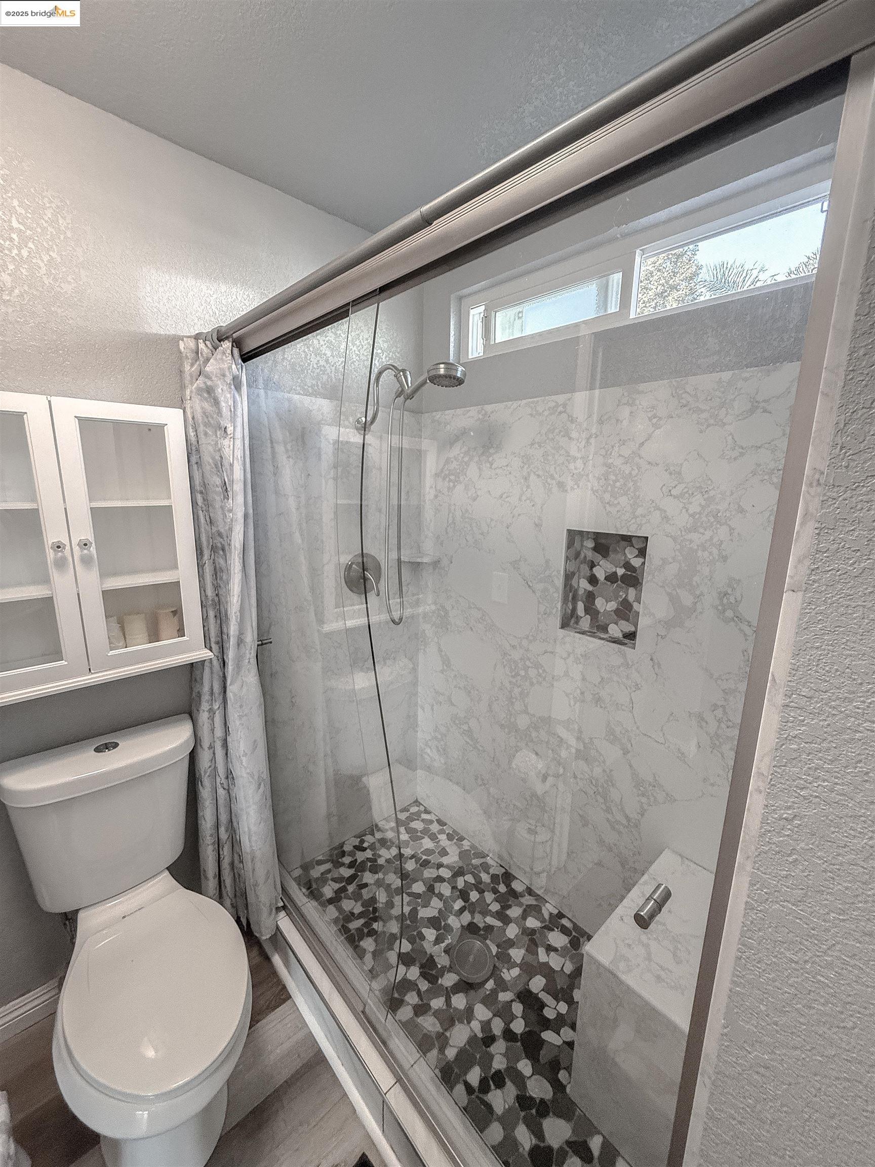 Detail Gallery Image 20 of 25 For 166 Norman Ct, Tracy,  CA 95376 - 5 Beds | 3 Baths