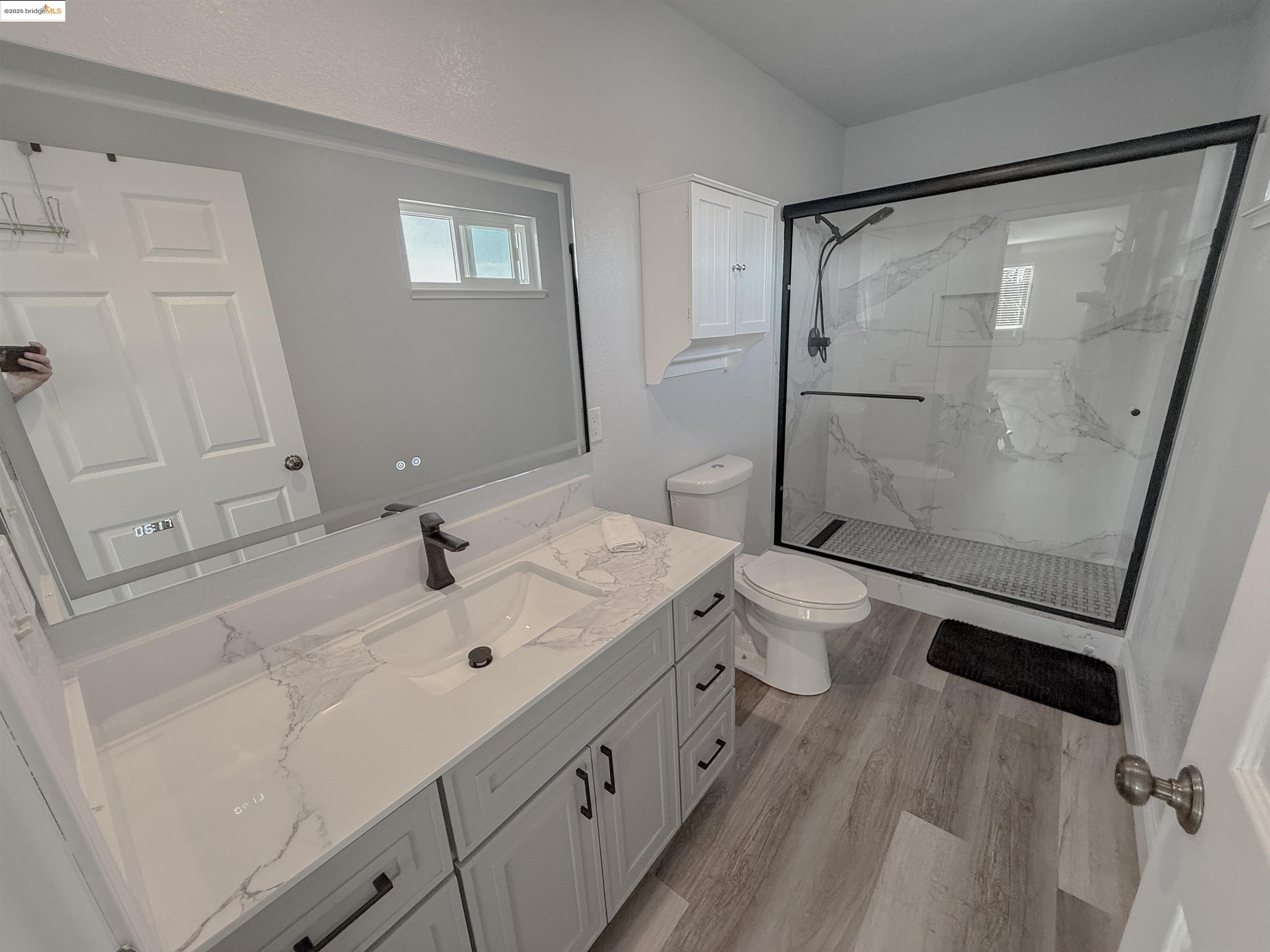 Detail Gallery Image 21 of 25 For 166 Norman Ct, Tracy,  CA 95376 - 5 Beds | 3 Baths