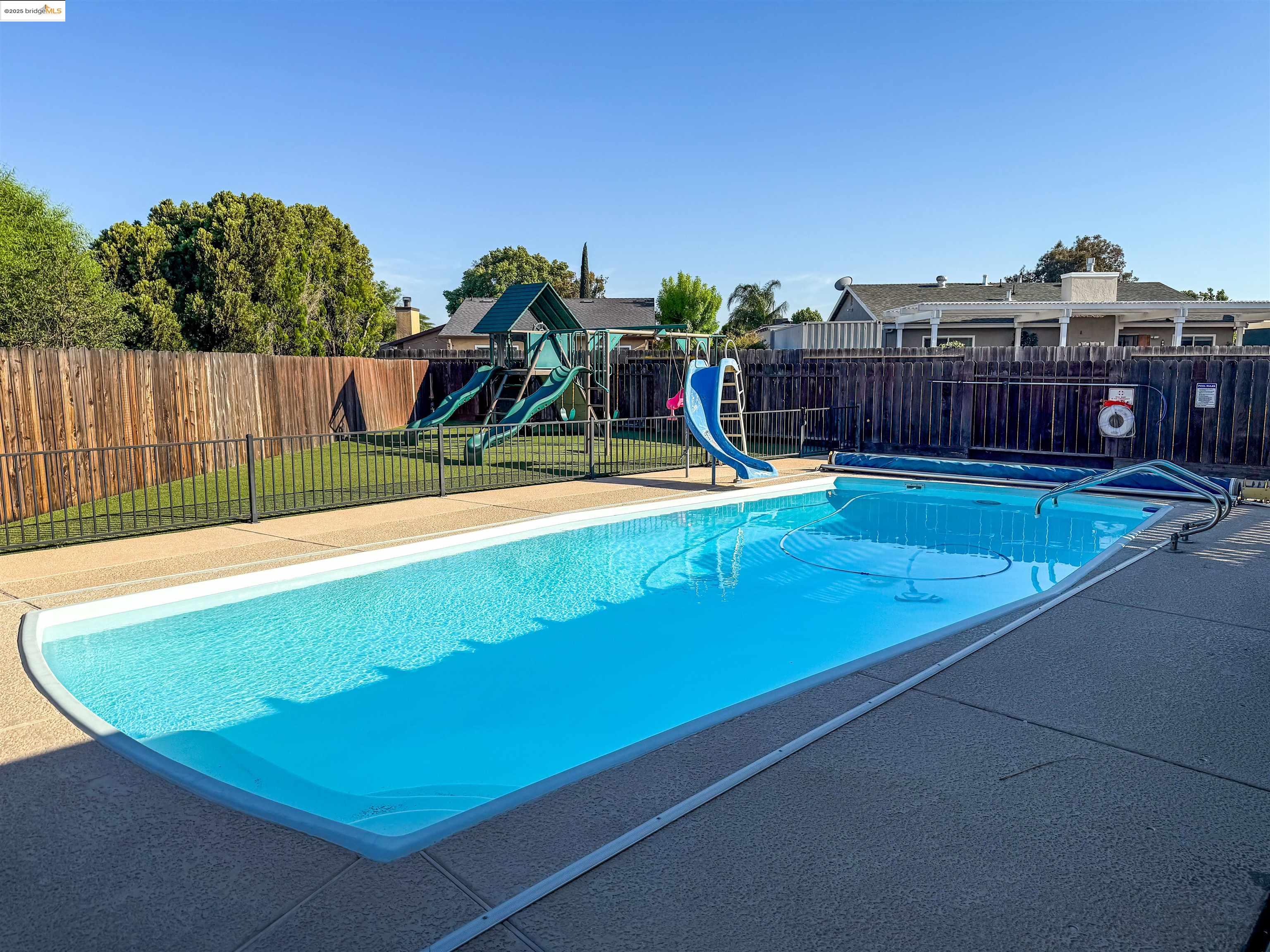 Detail Gallery Image 22 of 25 For 166 Norman Ct, Tracy,  CA 95376 - 5 Beds | 3 Baths