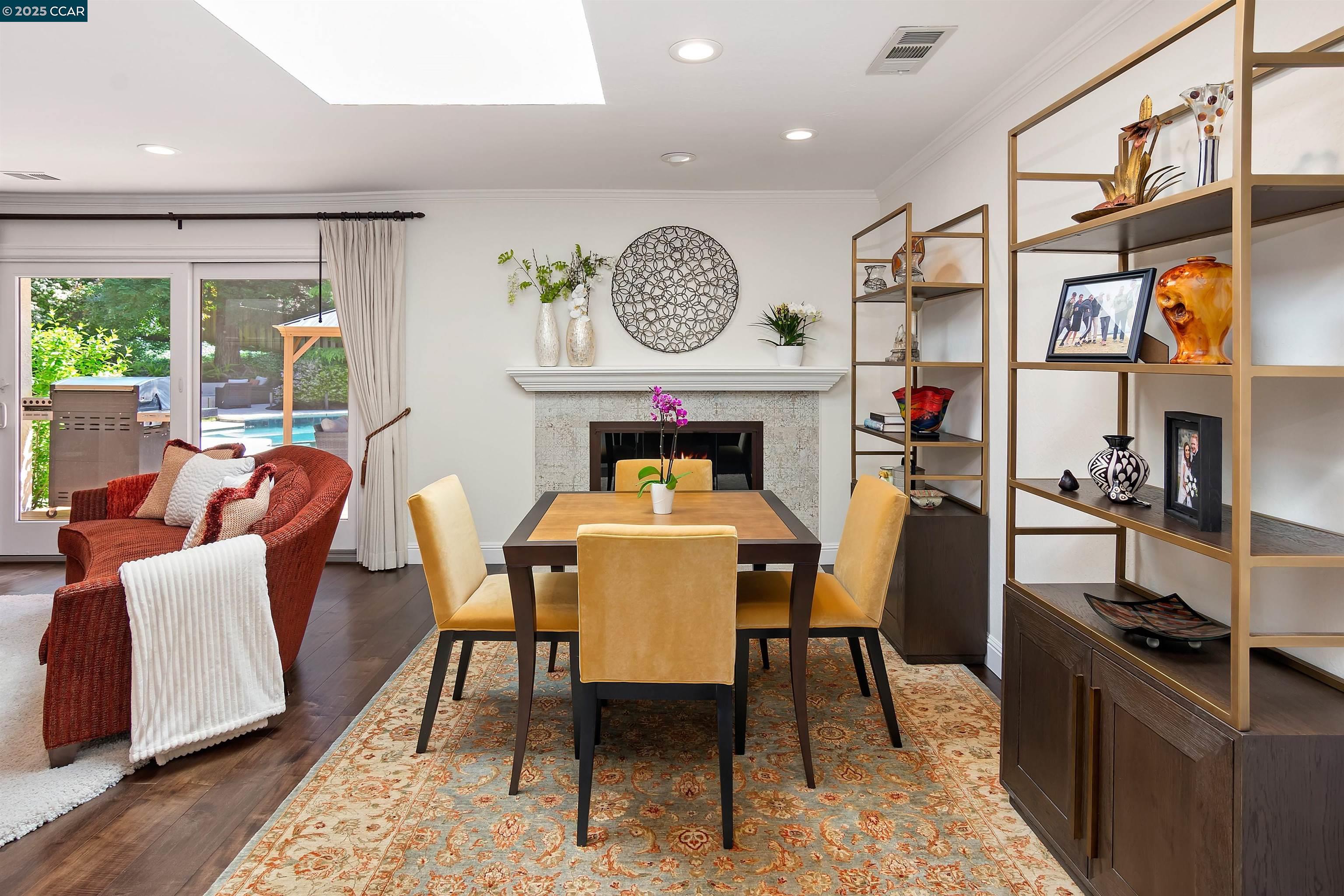 Detail Gallery Image 26 of 60 For 2142 Deer Oak Way, Danville,  CA 94506 - 5 Beds | 3/1 Baths