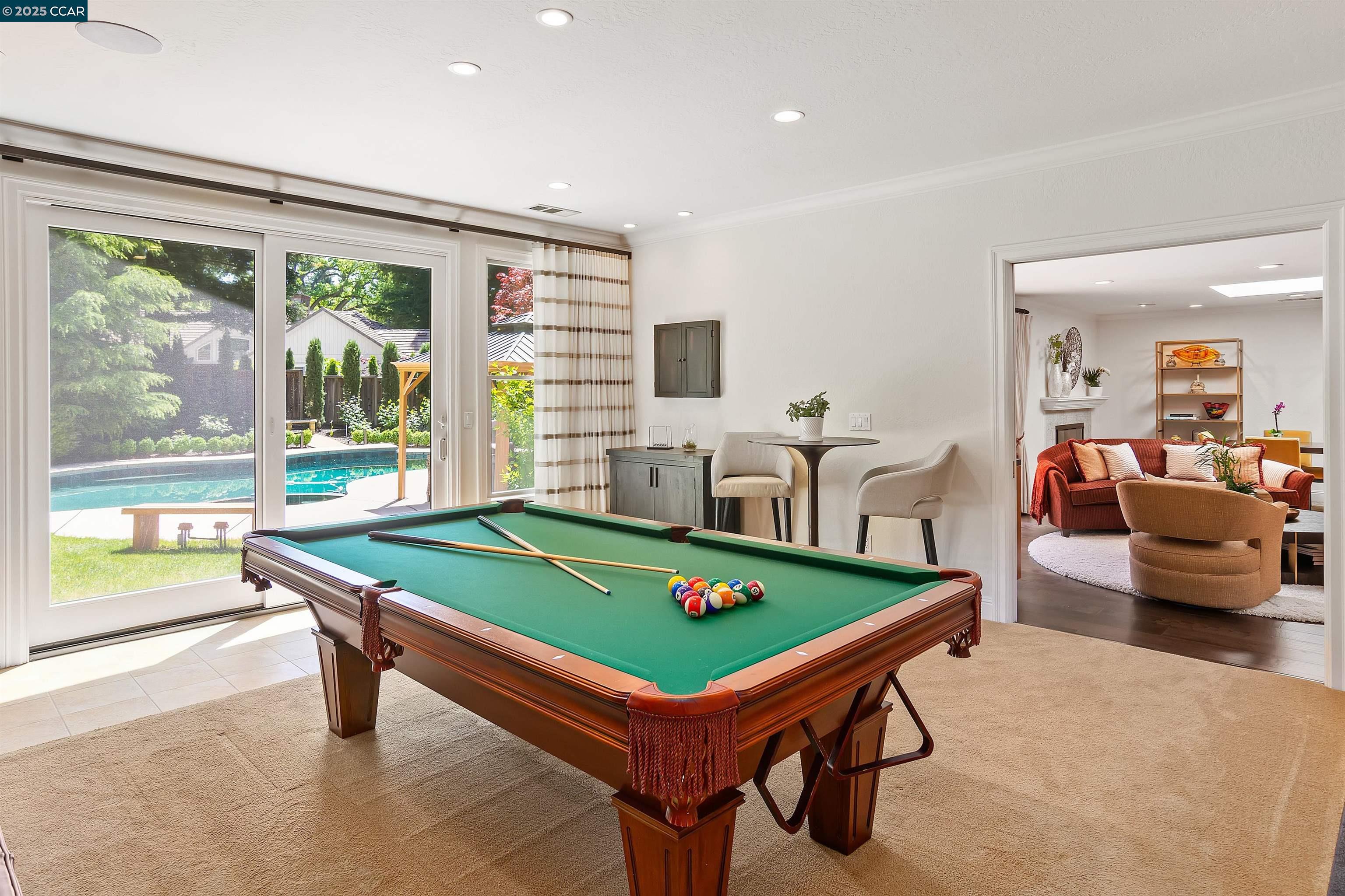 Detail Gallery Image 29 of 60 For 2142 Deer Oak Way, Danville,  CA 94506 - 5 Beds | 3/1 Baths
