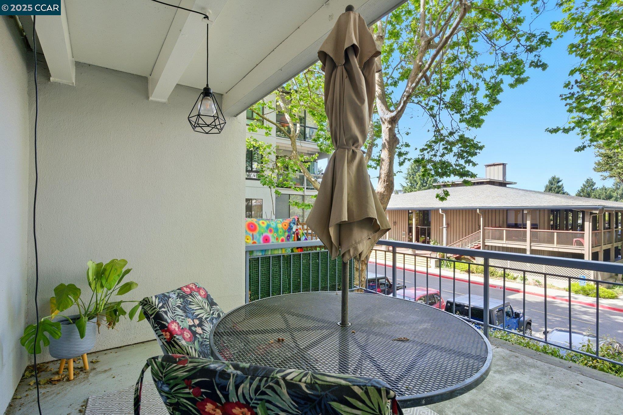 Detail Gallery Image 20 of 26 For 8 Captain Dr #E259,  Emeryville,  CA 94608 - 1 Beds | 1 Baths