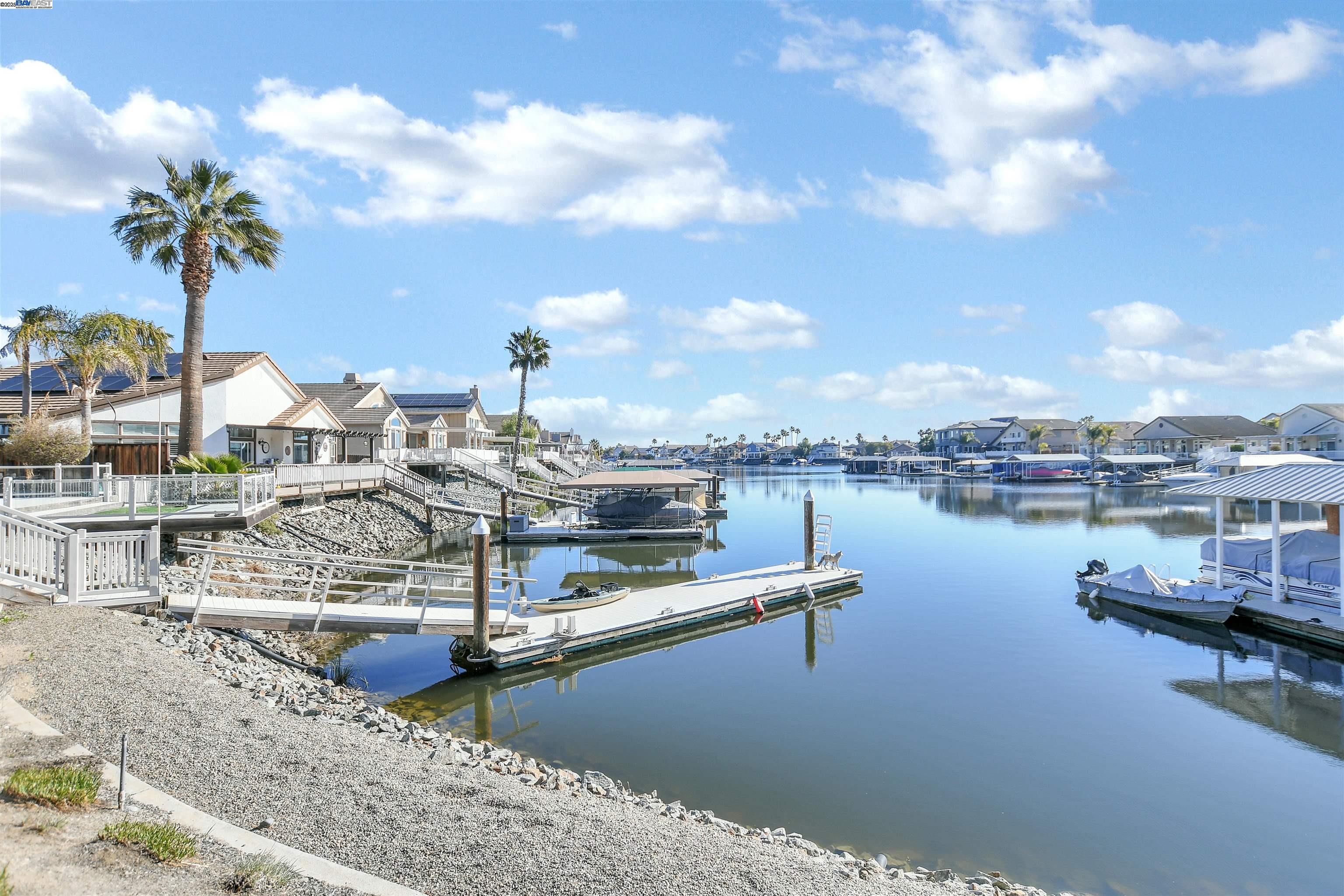 Detail Gallery Image 34 of 41 For 2015 Newport Dr, Discovery Bay,  CA 94505 - 3 Beds | 2 Baths
