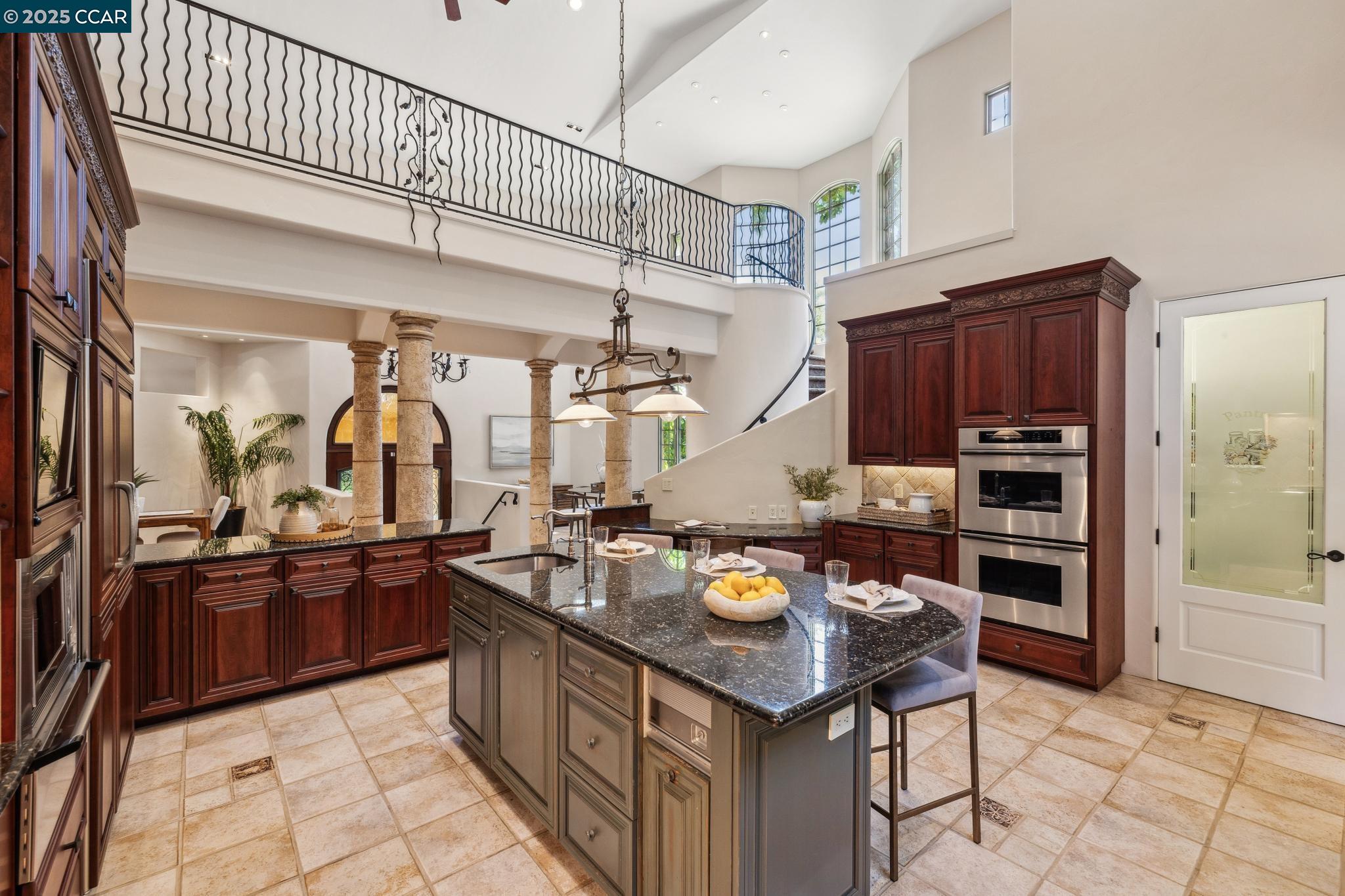 Detail Gallery Image 14 of 60 For 3711 Northgate Woods Court, Walnut Creek,  CA 94598 - 5 Beds | 3/2 Baths