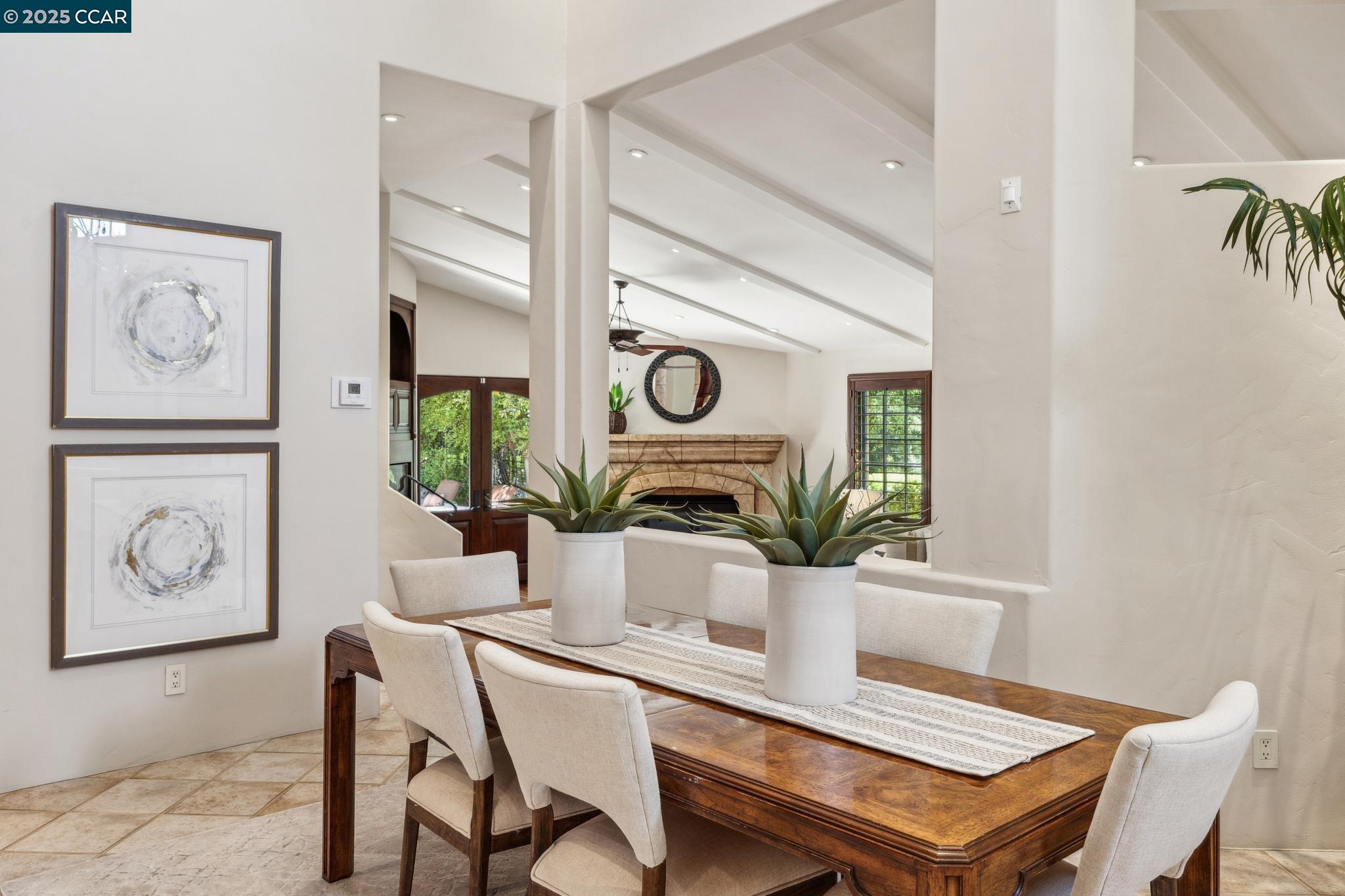 Detail Gallery Image 21 of 60 For 3711 Northgate Woods Court, Walnut Creek,  CA 94598 - 5 Beds | 3/2 Baths