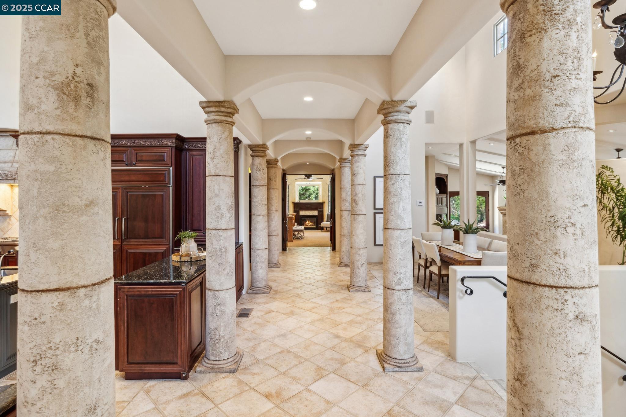 Detail Gallery Image 24 of 60 For 3711 Northgate Woods Court, Walnut Creek,  CA 94598 - 5 Beds | 3/2 Baths