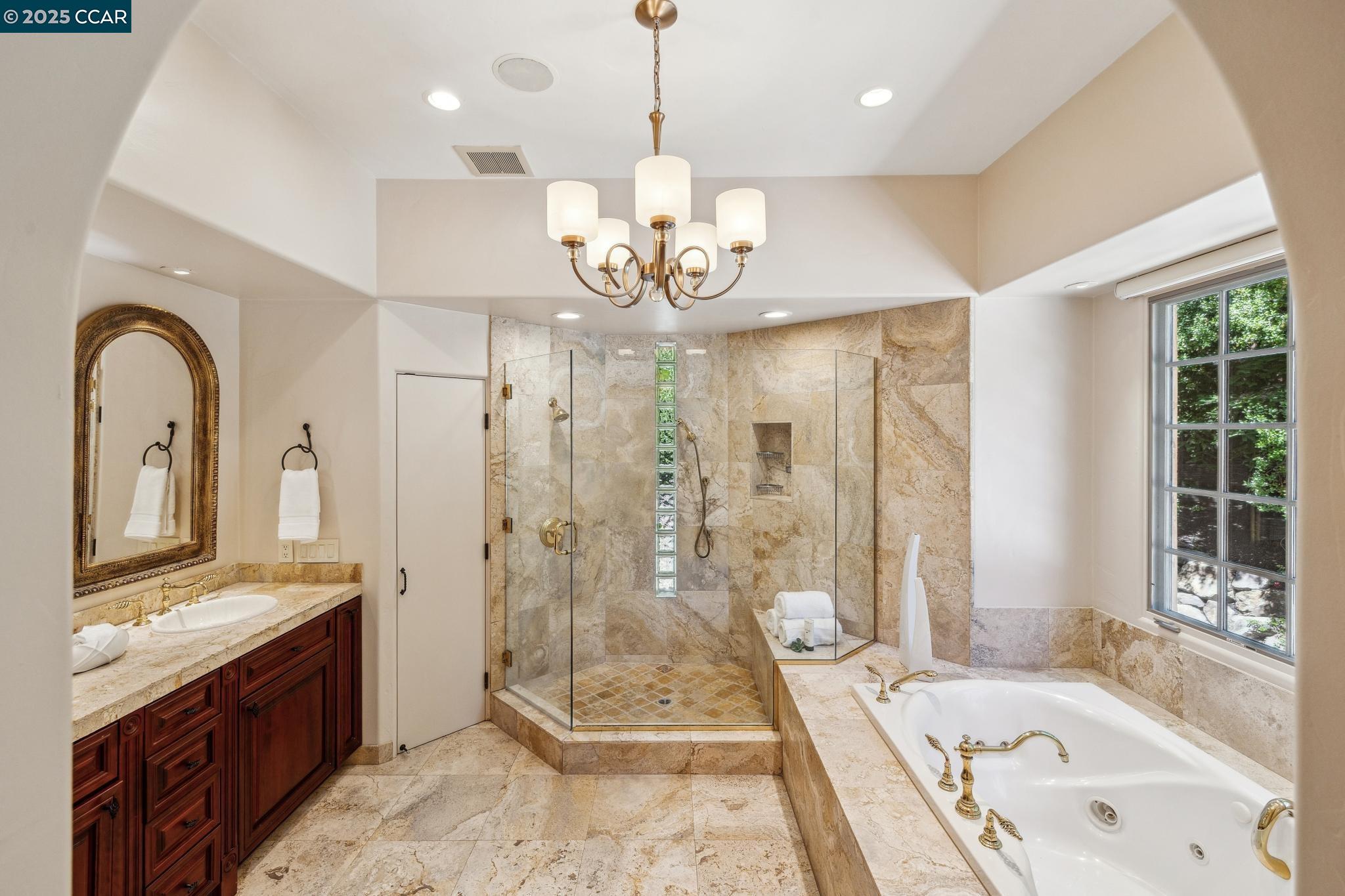 Detail Gallery Image 27 of 60 For 3711 Northgate Woods Court, Walnut Creek,  CA 94598 - 5 Beds | 3/2 Baths