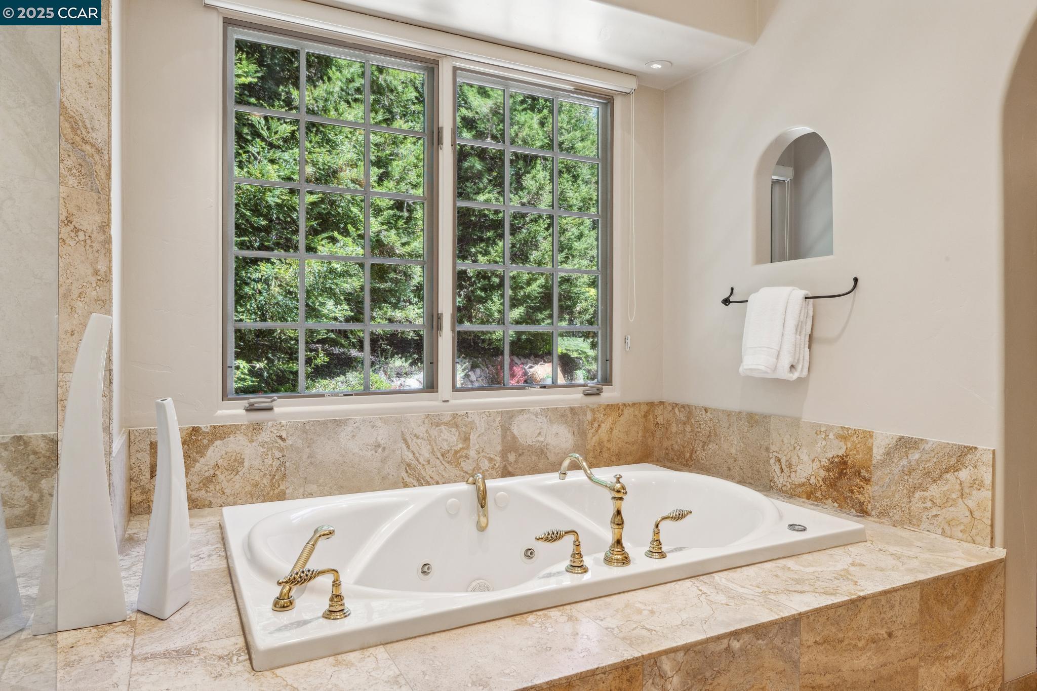 Detail Gallery Image 28 of 60 For 3711 Northgate Woods Court, Walnut Creek,  CA 94598 - 5 Beds | 3/2 Baths