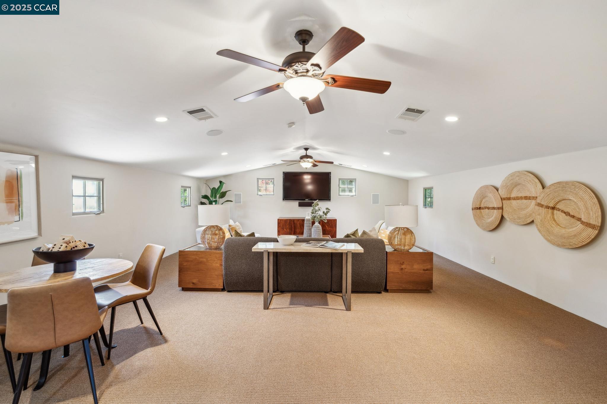 Detail Gallery Image 37 of 60 For 3711 Northgate Woods Court, Walnut Creek,  CA 94598 - 5 Beds | 3/2 Baths
