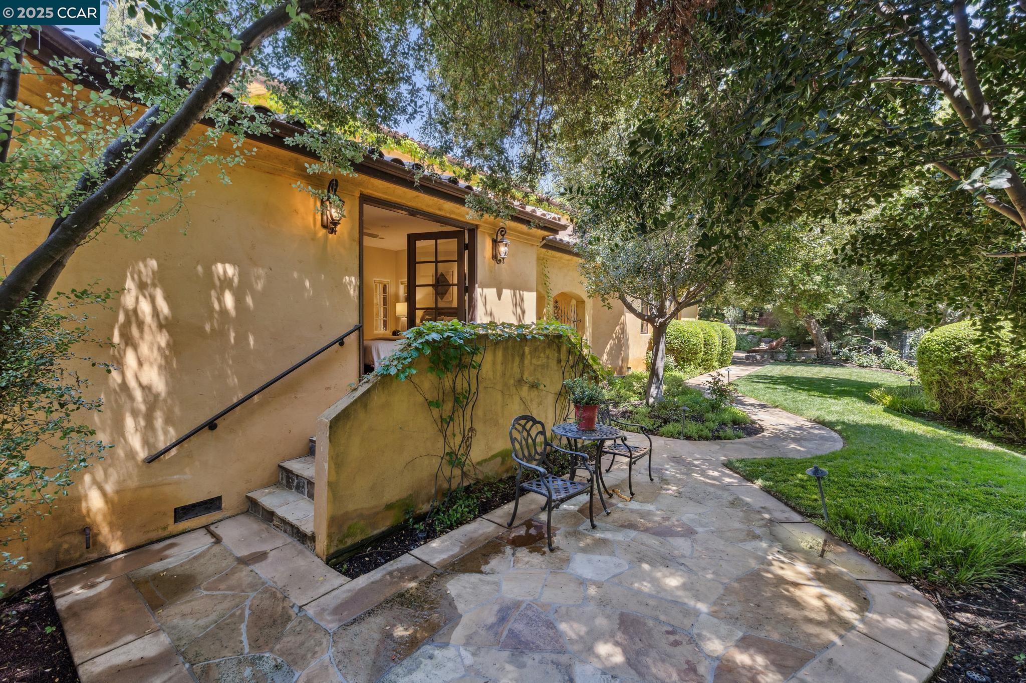 Detail Gallery Image 51 of 60 For 3711 Northgate Woods Court, Walnut Creek,  CA 94598 - 5 Beds | 3/2 Baths