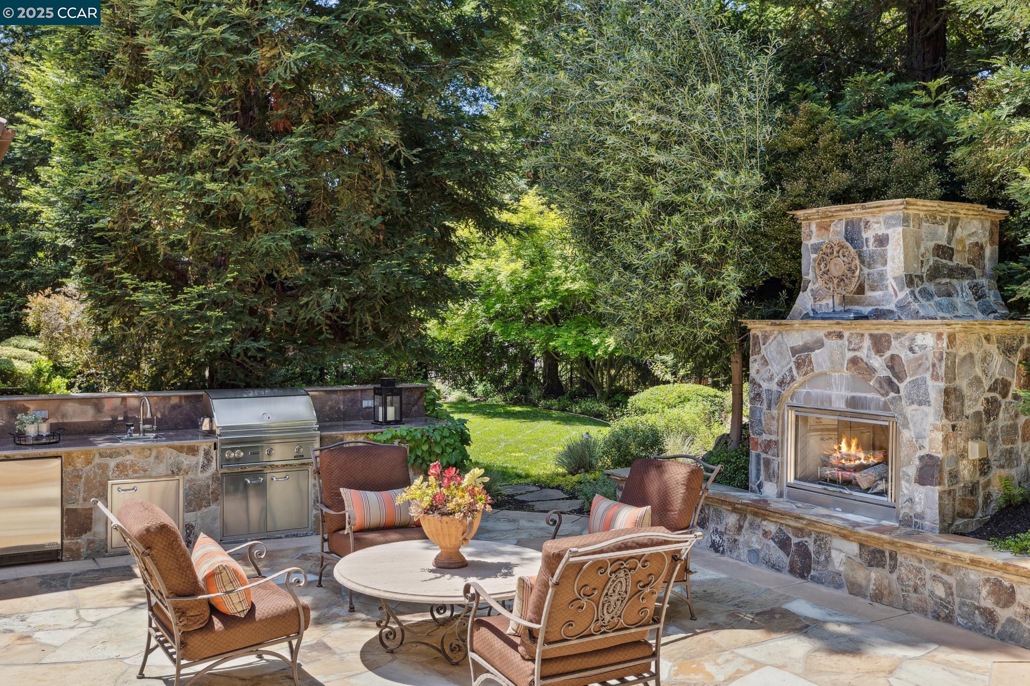 Detail Gallery Image 59 of 60 For 3711 Northgate Woods Court, Walnut Creek,  CA 94598 - 5 Beds | 3/2 Baths