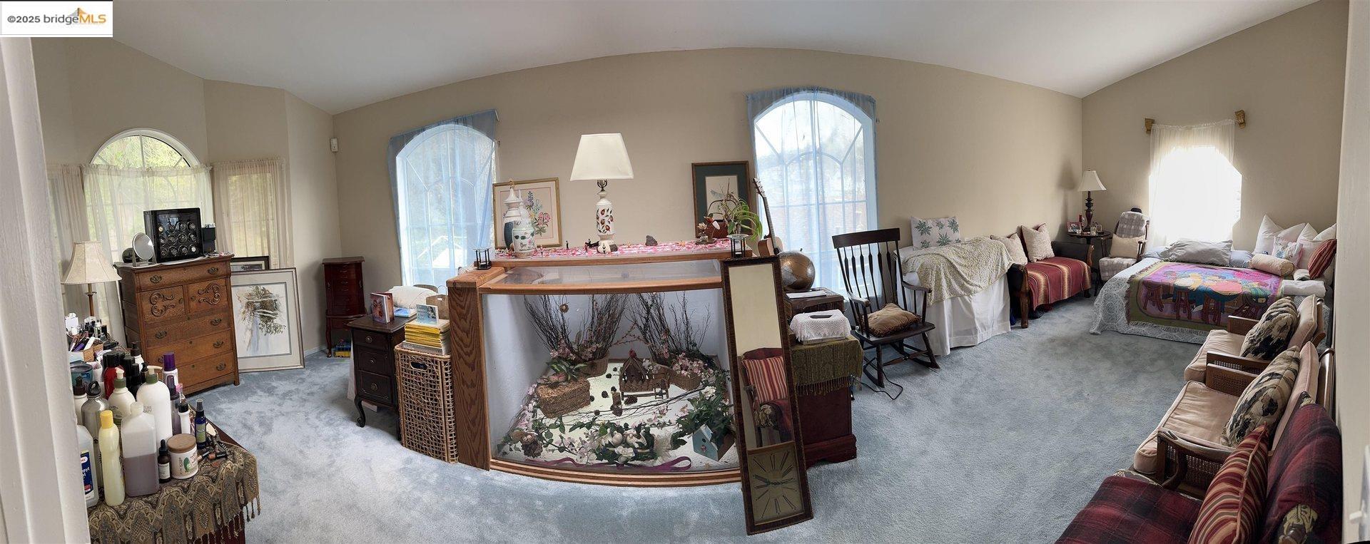 Detail Gallery Image 7 of 23 For 6440 Sunnymere, Oakland,  CA 94605 - 4 Beds | 3 Baths