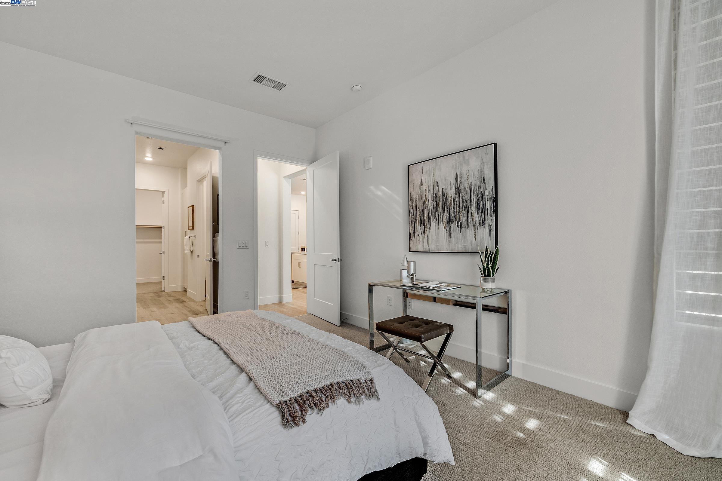 Photo #12: 41098103 Listing: Photo #12