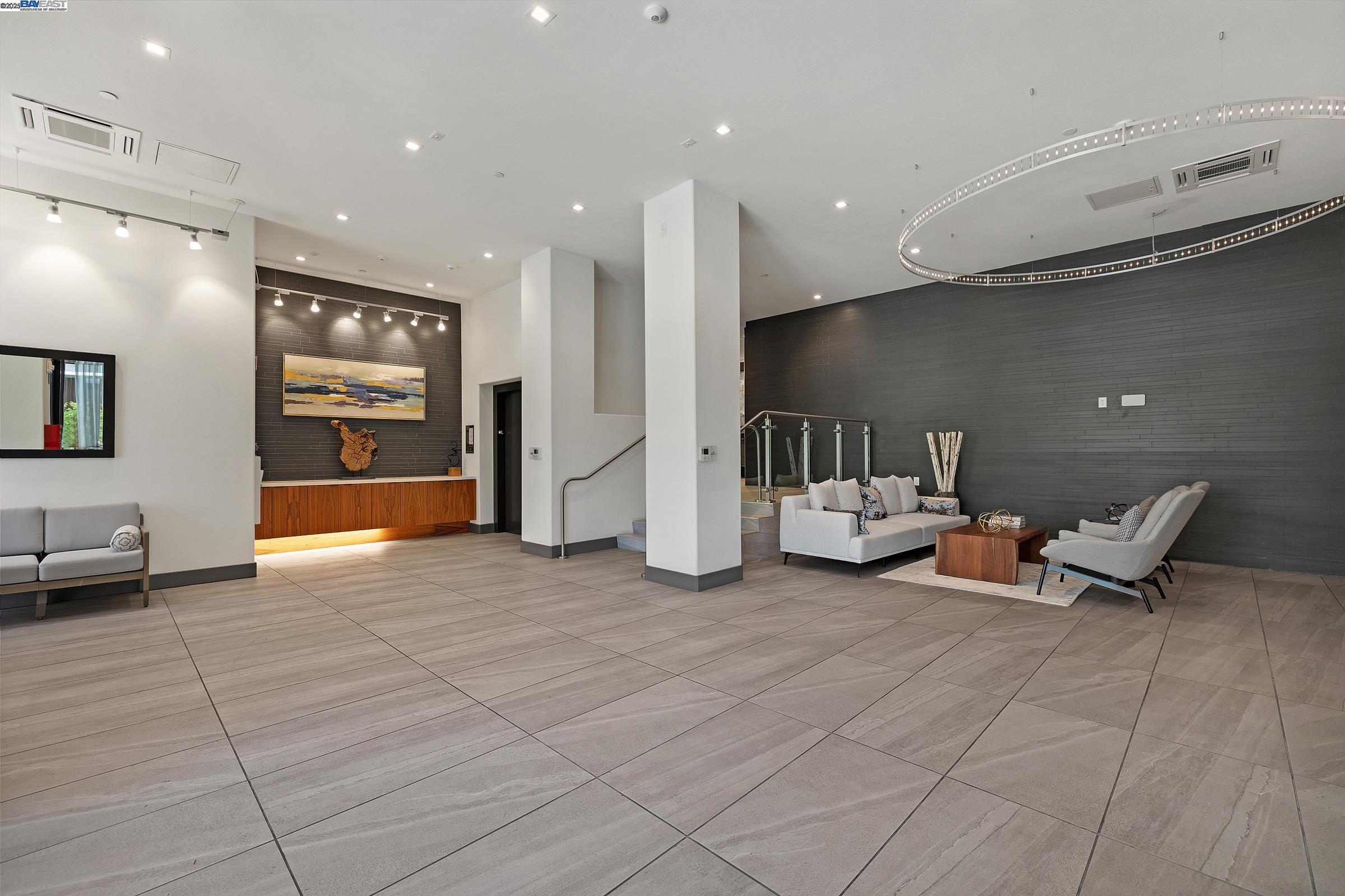 Photo #3: 41098103 Listing 