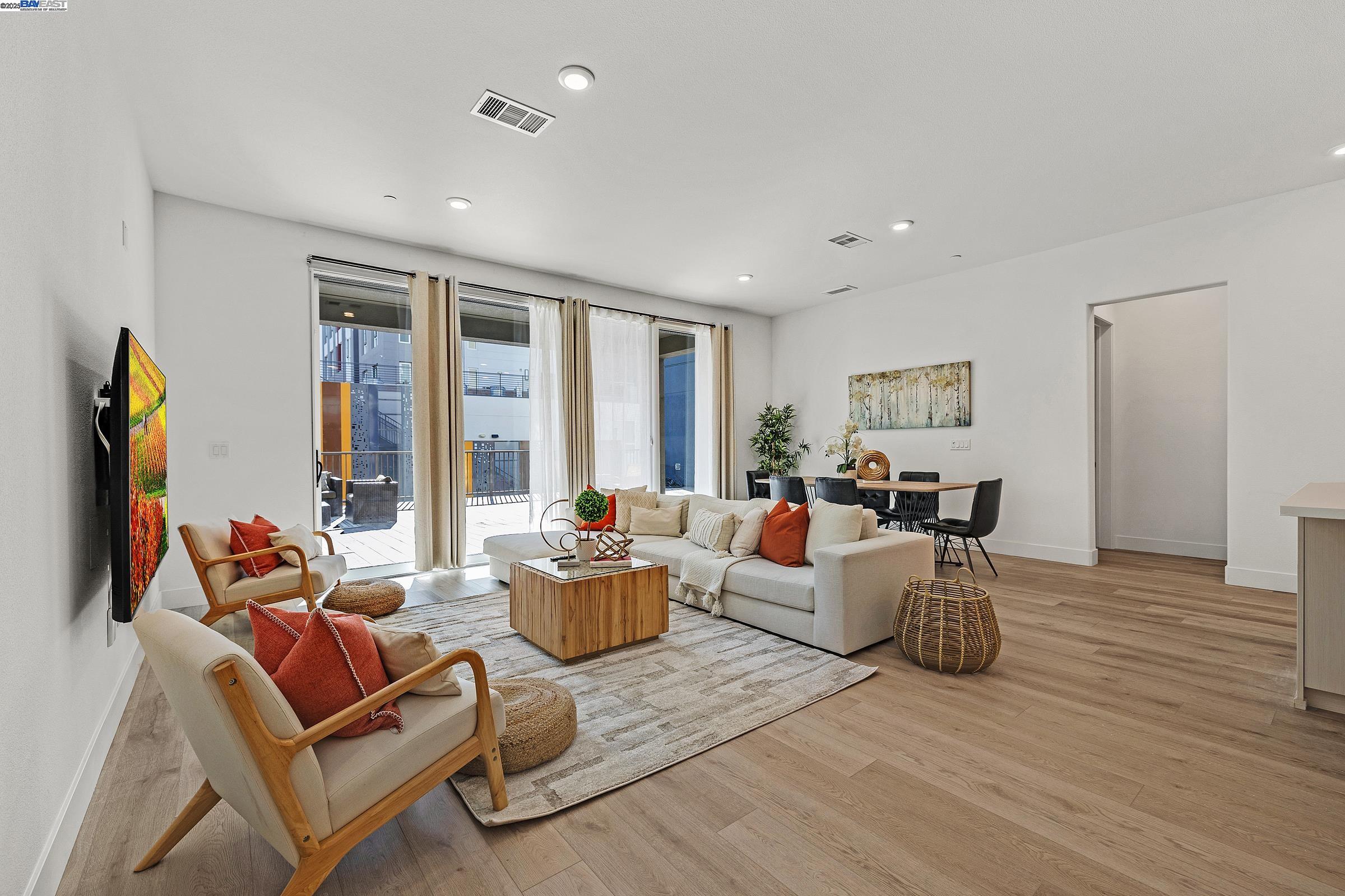 Photo #10: 41098103 Listing: Photo #10