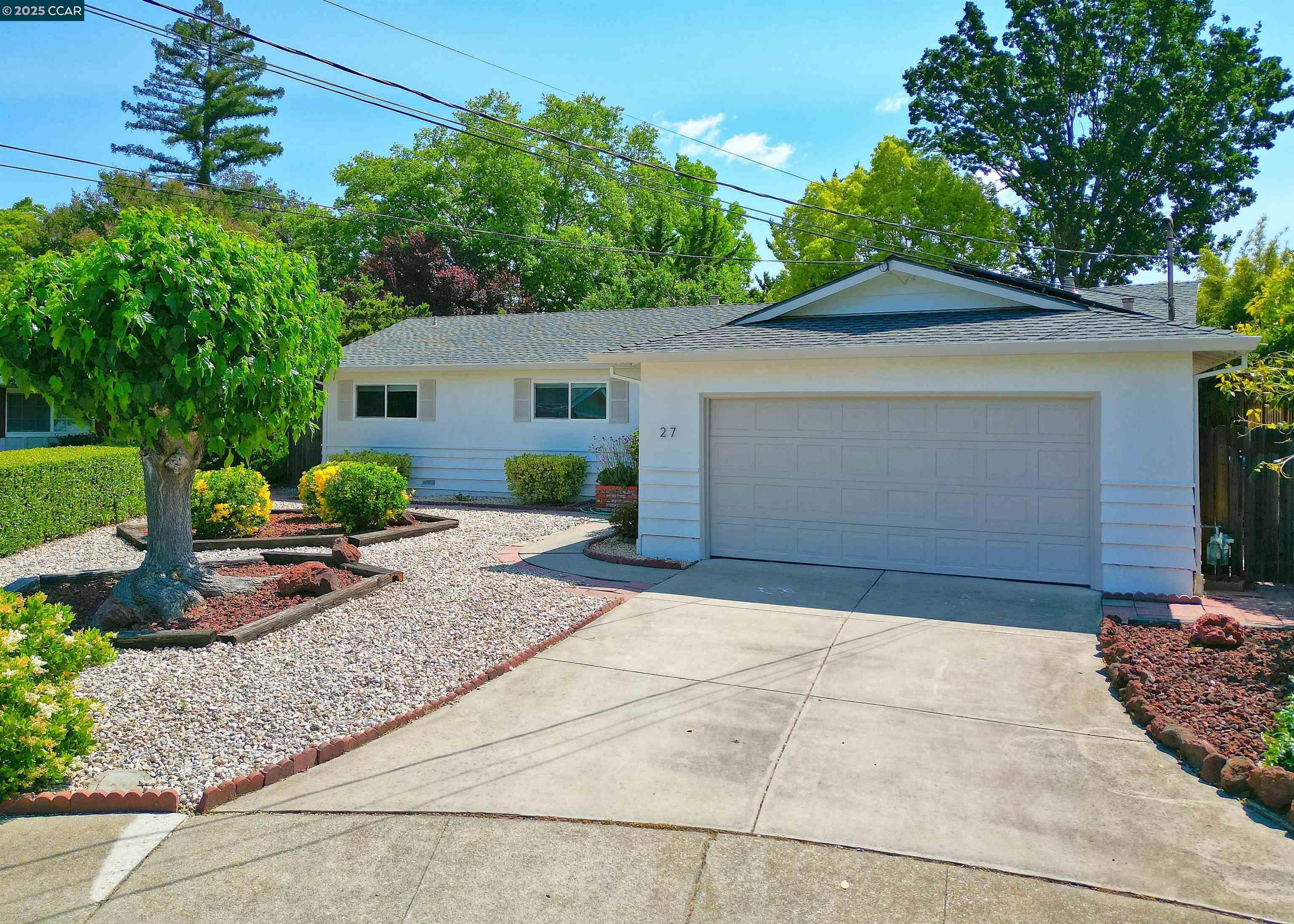 Detail Gallery Image 1 of 32 For 27 Alden Court, Walnut Creek,  CA 94598 - 4 Beds | 2 Baths