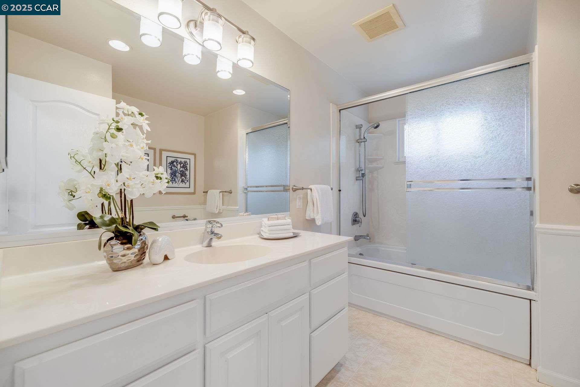 Detail Gallery Image 18 of 32 For 27 Alden Court, Walnut Creek,  CA 94598 - 4 Beds | 2 Baths