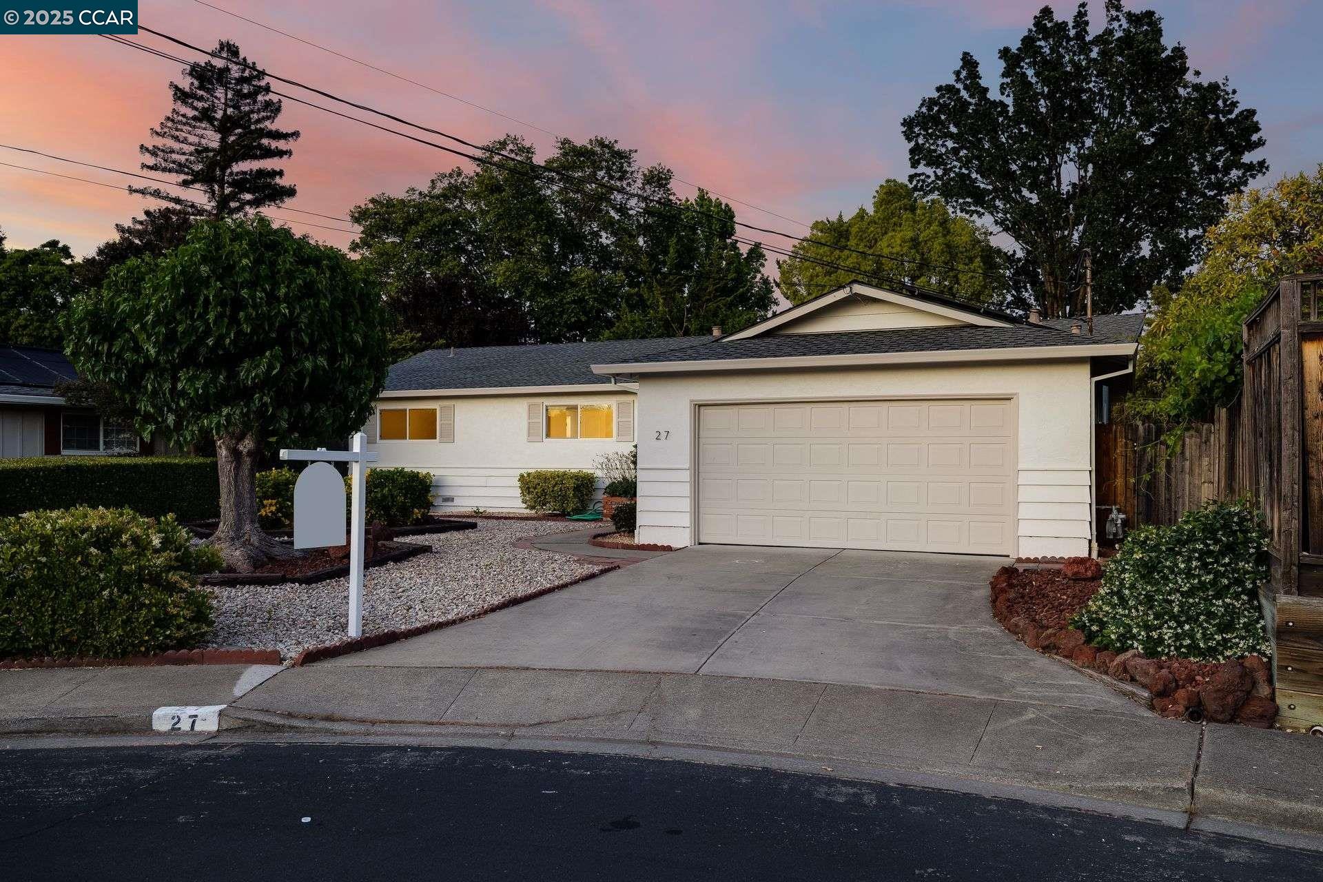Detail Gallery Image 27 of 32 For 27 Alden Court, Walnut Creek,  CA 94598 - 4 Beds | 2 Baths