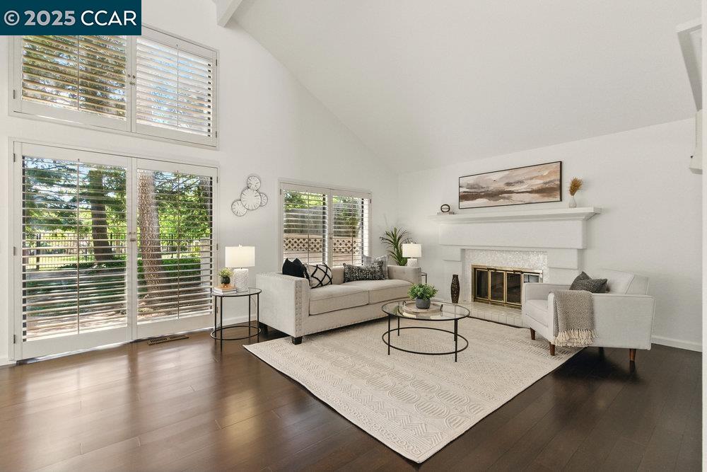 Detail Gallery Image 6 of 45 For 3094 Deer Meadow, Danville,  CA 94506-2135 - 4 Beds | 3 Baths