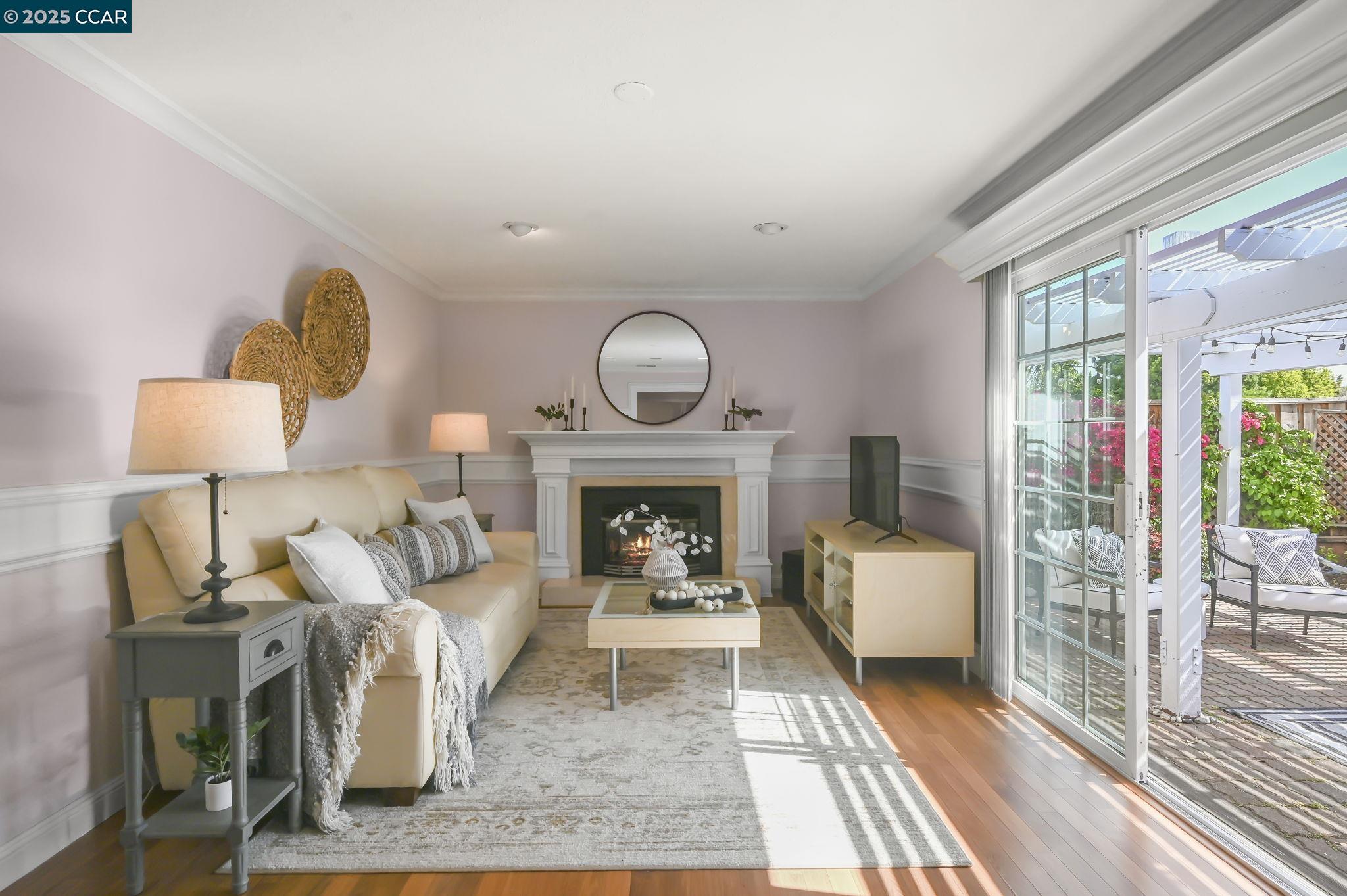 Detail Gallery Image 11 of 59 For 427 Dale Rd, Martinez,  CA 94553 - 3 Beds | 2 Baths