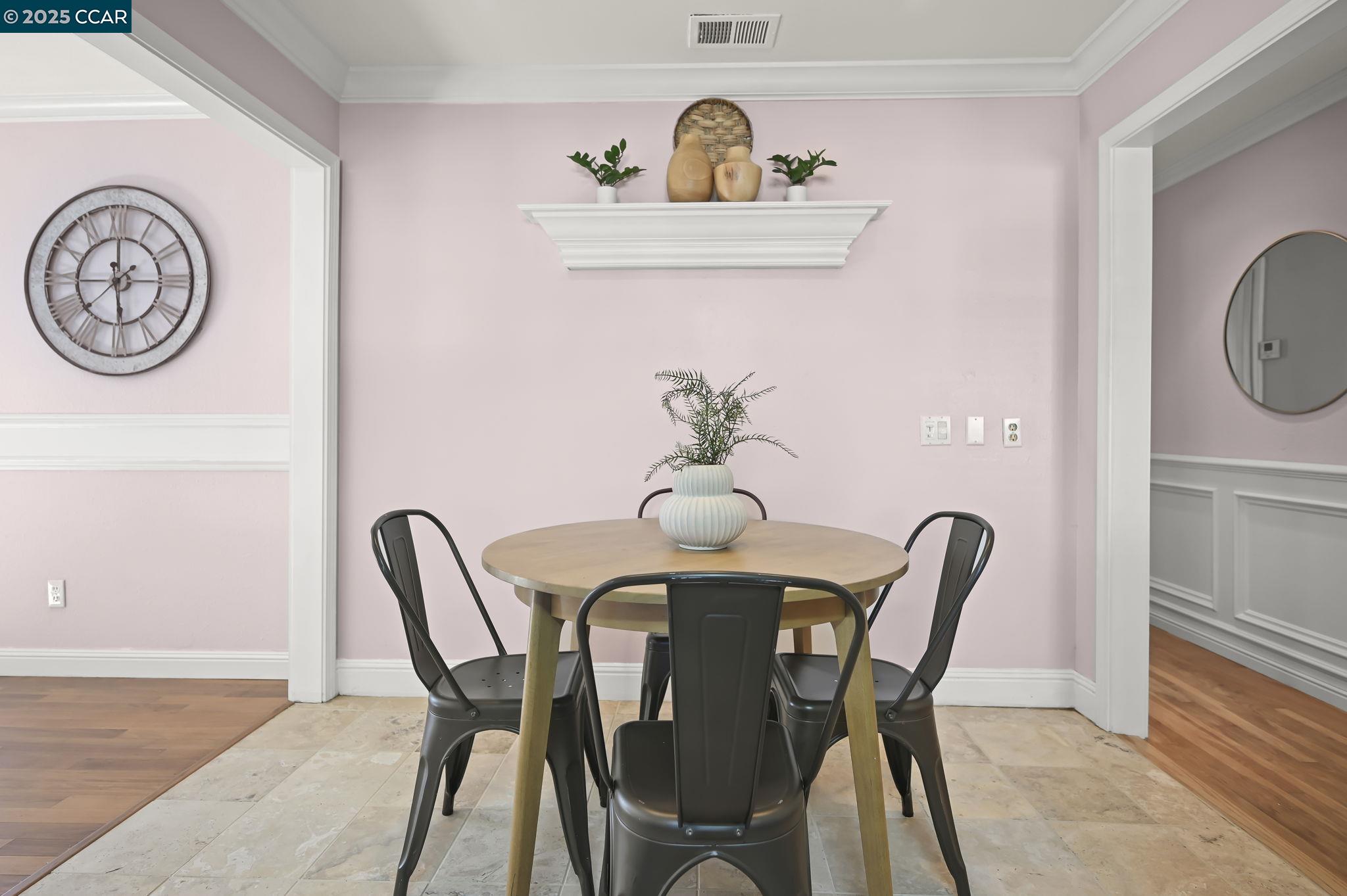 Detail Gallery Image 19 of 59 For 427 Dale Rd, Martinez,  CA 94553 - 3 Beds | 2 Baths