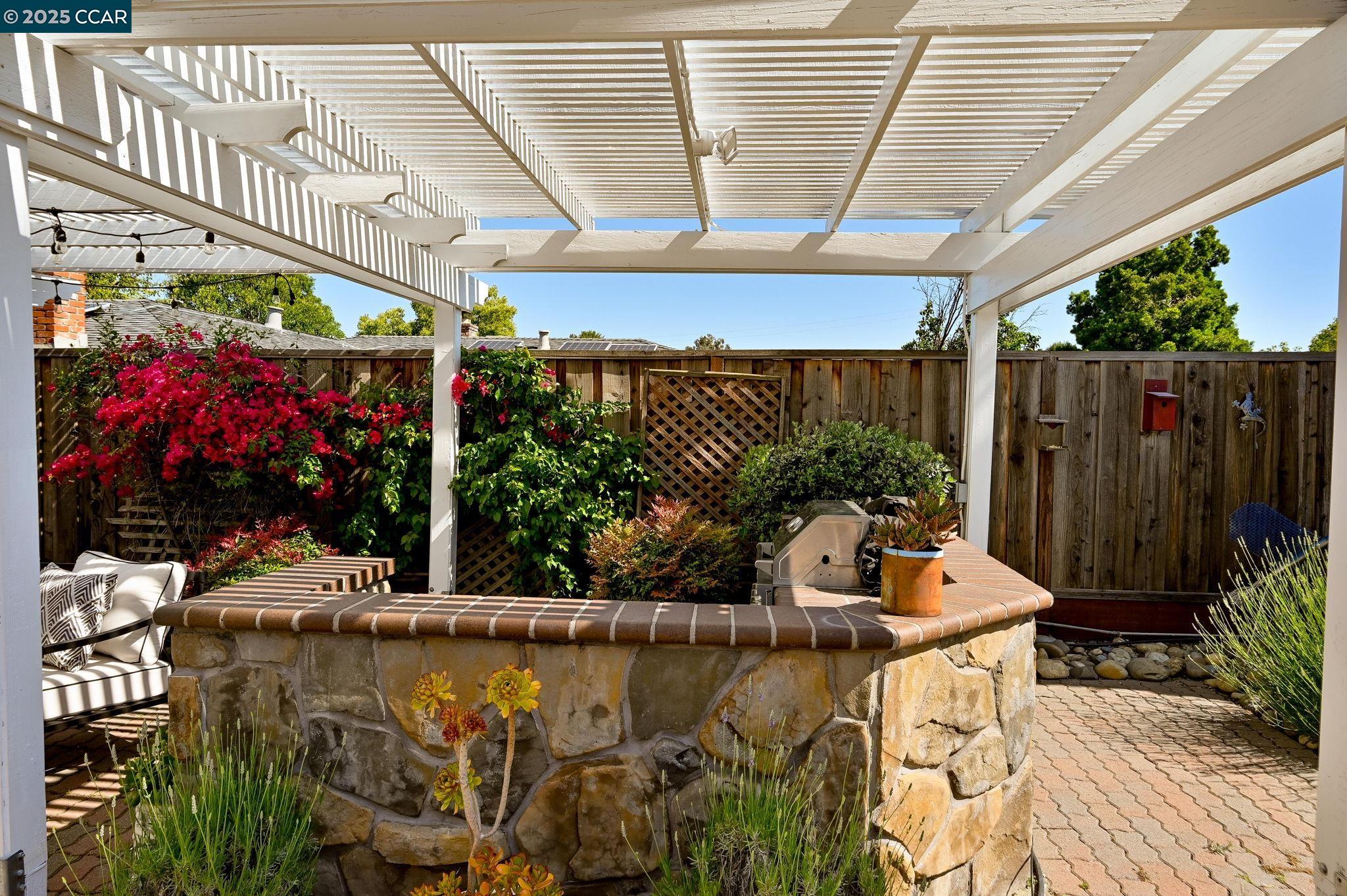 Detail Gallery Image 40 of 59 For 427 Dale Rd, Martinez,  CA 94553 - 3 Beds | 2 Baths