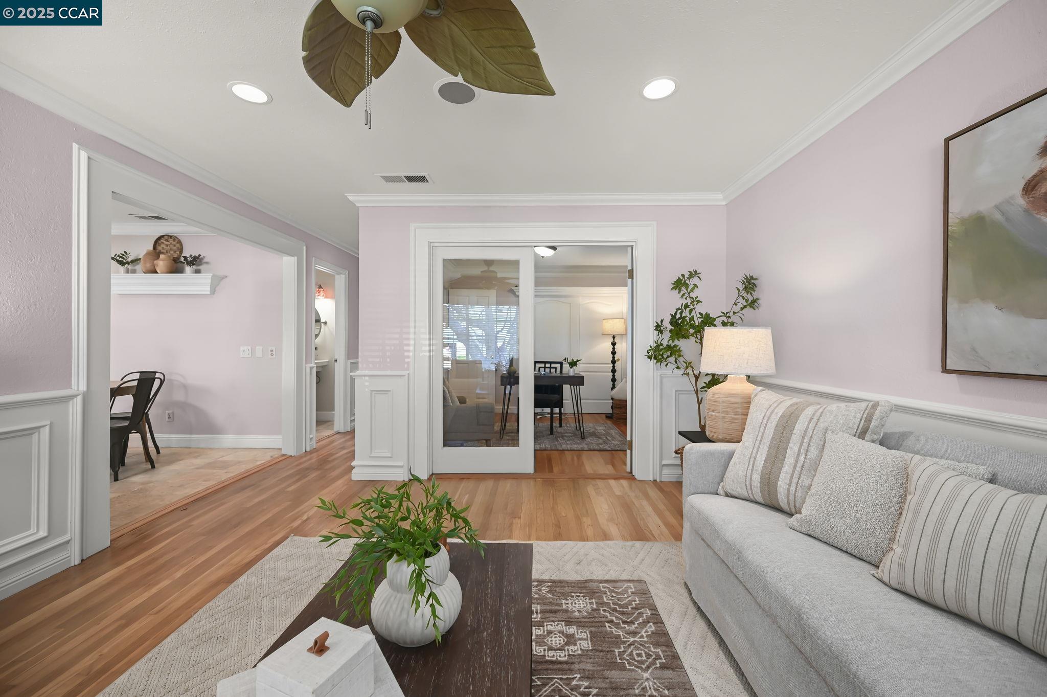 Detail Gallery Image 7 of 59 For 427 Dale Rd, Martinez,  CA 94553 - 3 Beds | 2 Baths