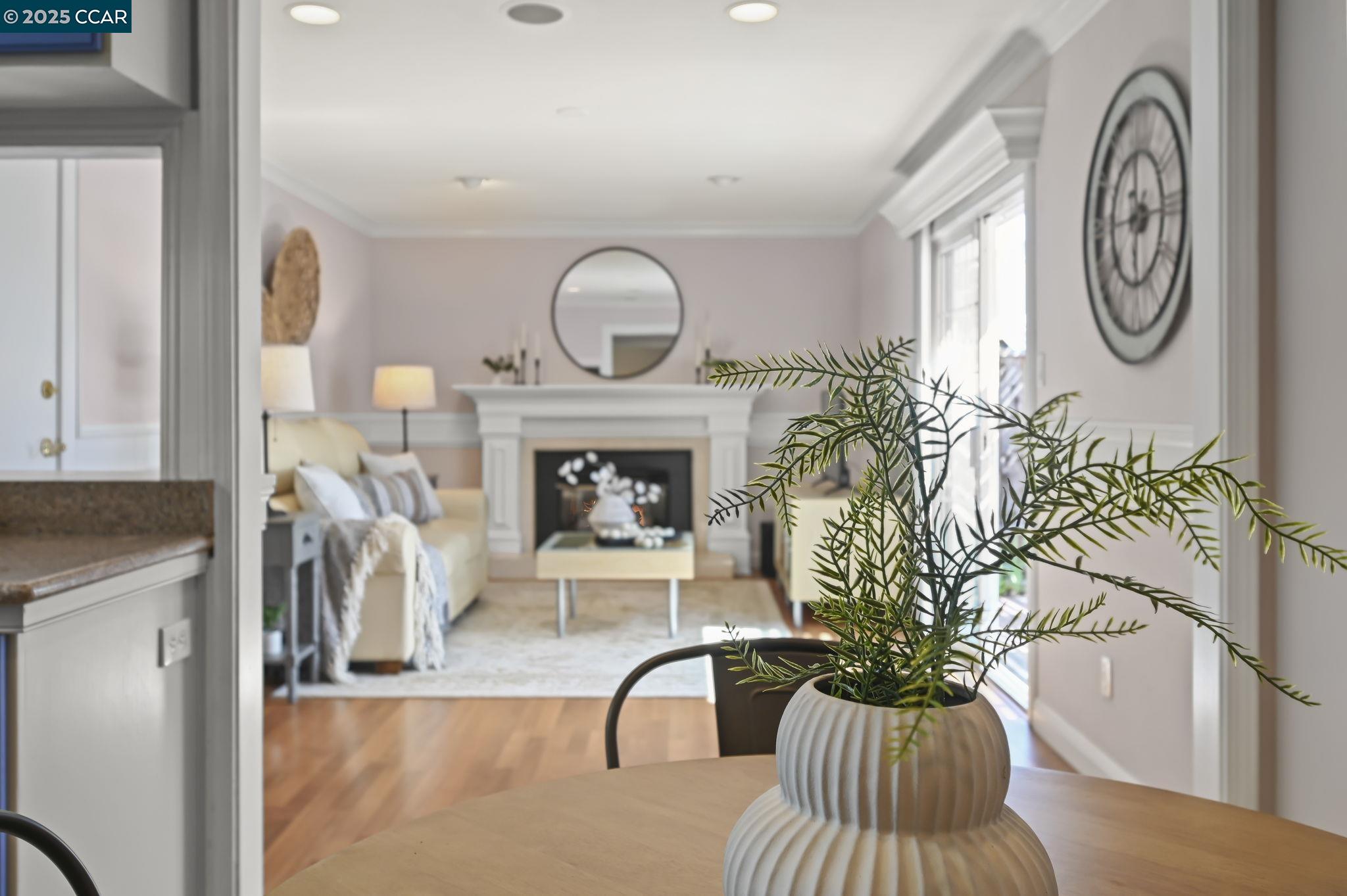 Detail Gallery Image 10 of 59 For 427 Dale Rd, Martinez,  CA 94553 - 3 Beds | 2 Baths