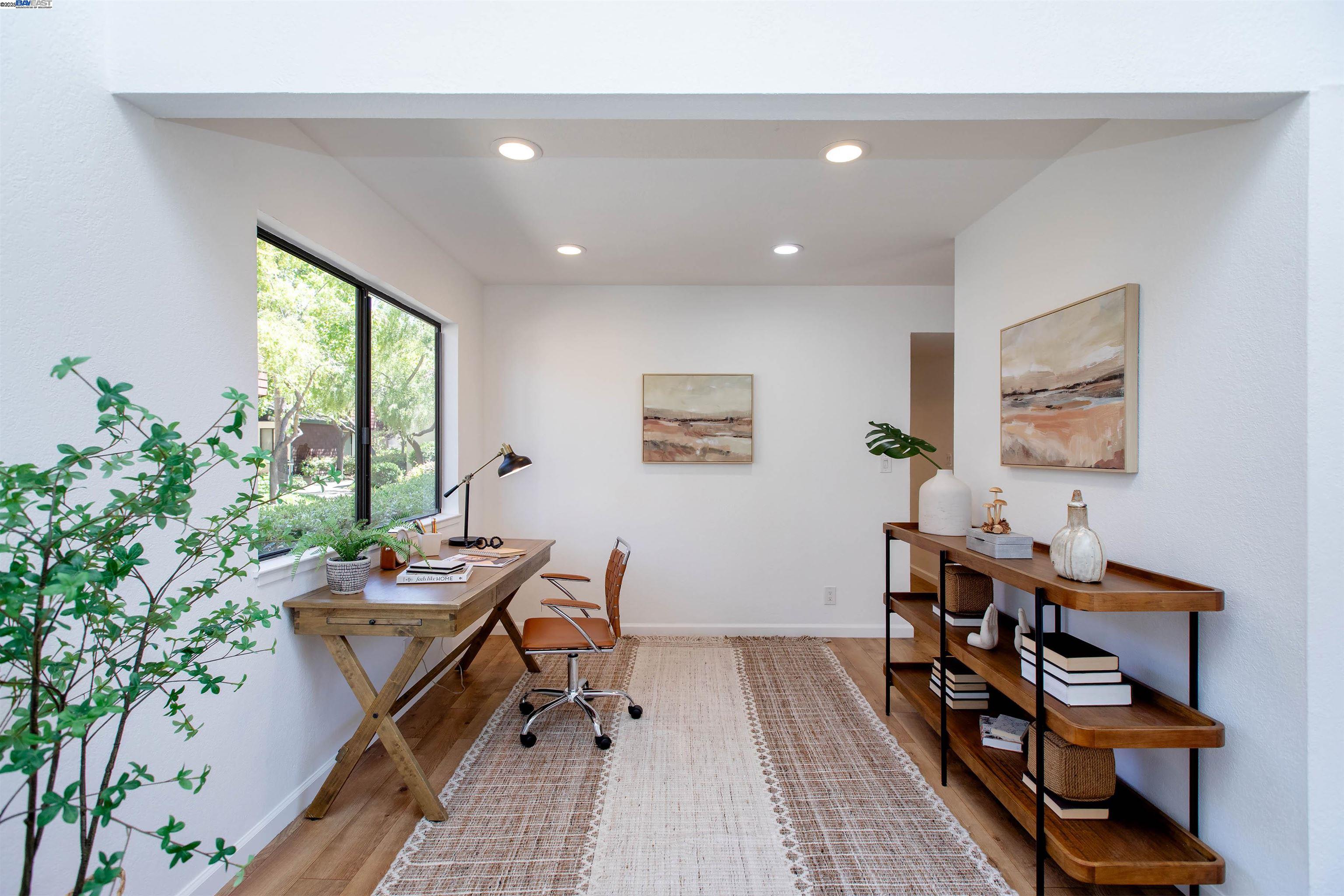 Detail Gallery Image 12 of 50 For 801 Ironwood Rd, Alameda,  CA 94502 - 3 Beds | 2/1 Baths