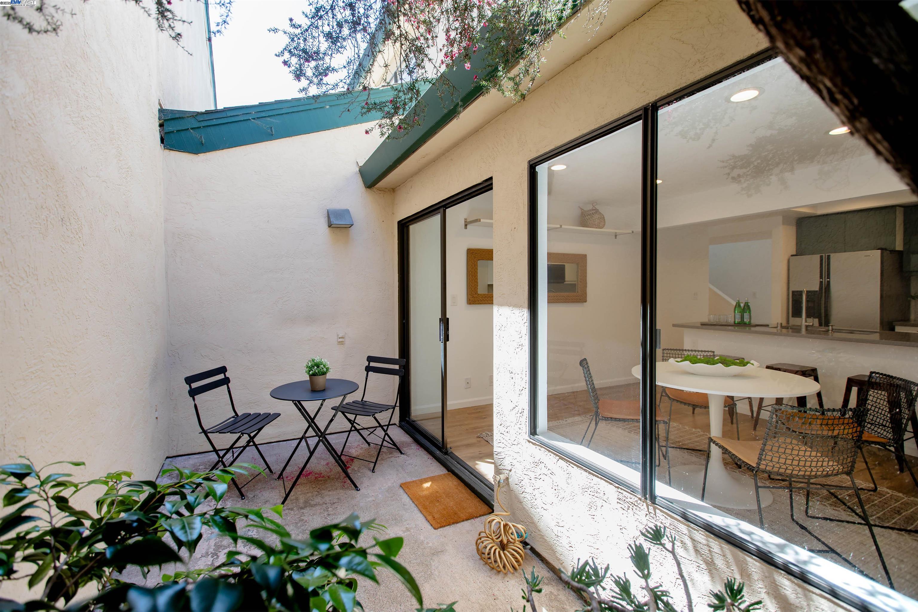 Detail Gallery Image 21 of 50 For 801 Ironwood Rd, Alameda,  CA 94502 - 3 Beds | 2/1 Baths
