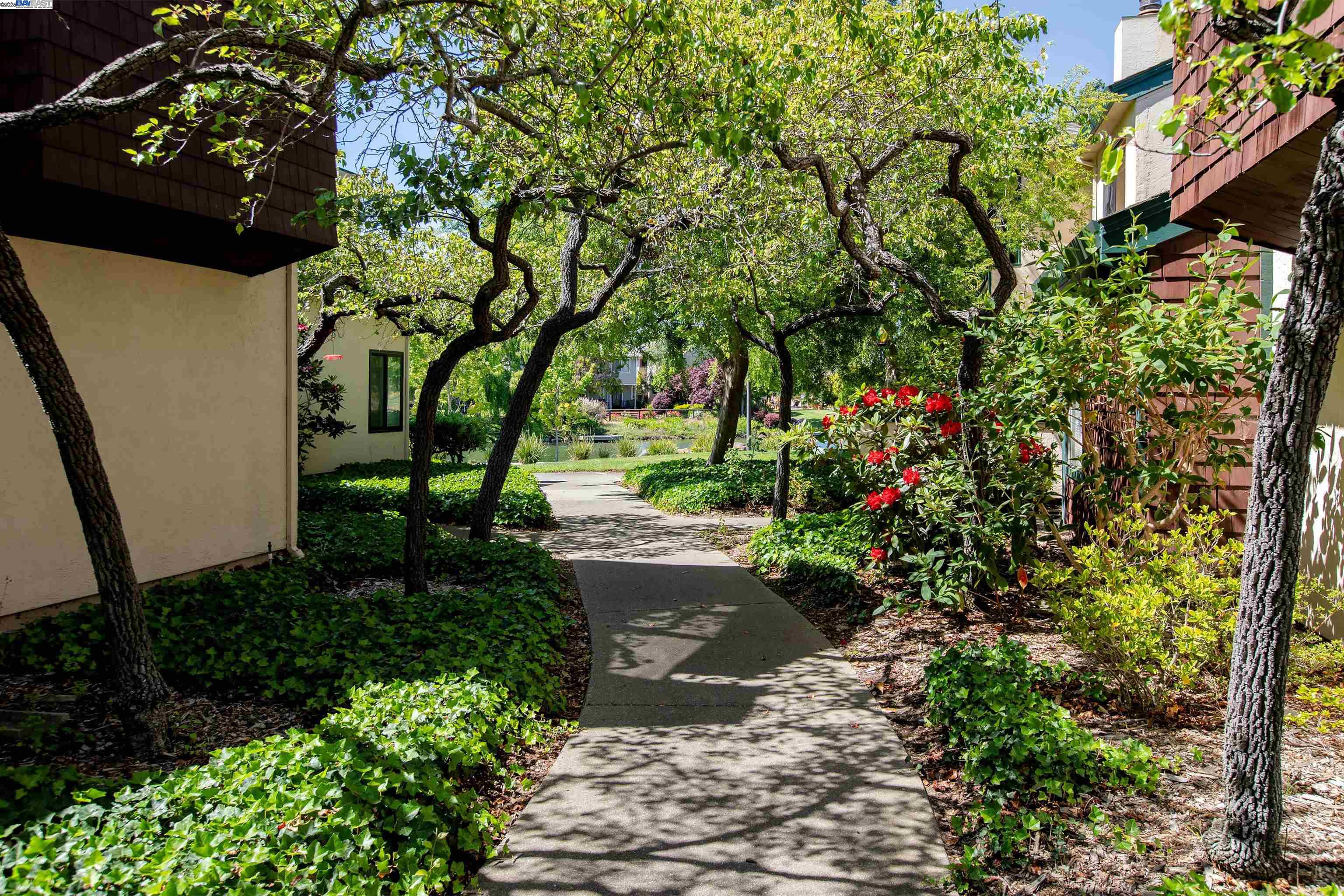 Detail Gallery Image 39 of 50 For 801 Ironwood Rd, Alameda,  CA 94502 - 3 Beds | 2/1 Baths