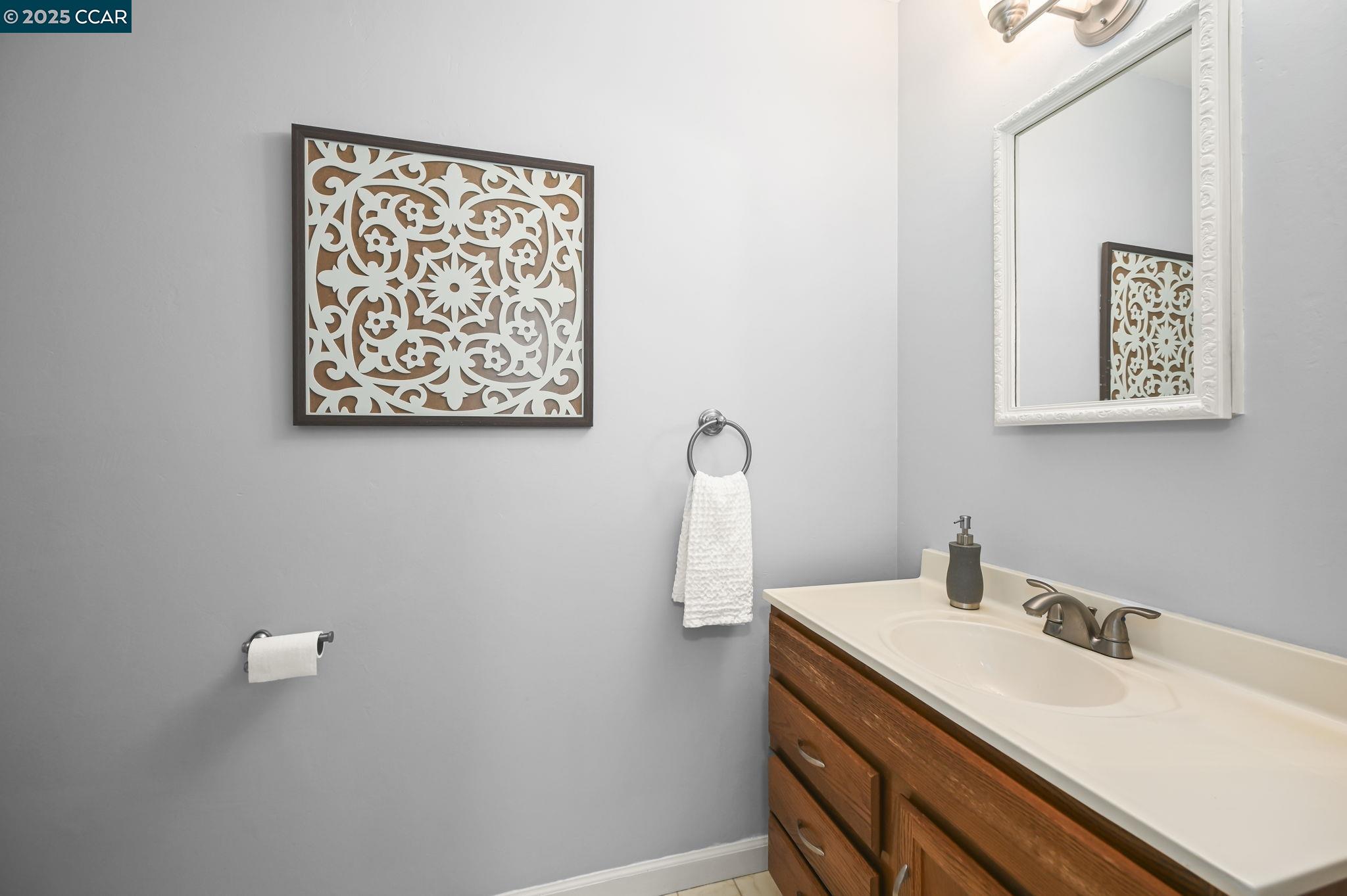 Detail Gallery Image 16 of 30 For 132 Ready Rd, Walnut Creek,  CA 94598 - 5 Beds | 2/1 Baths