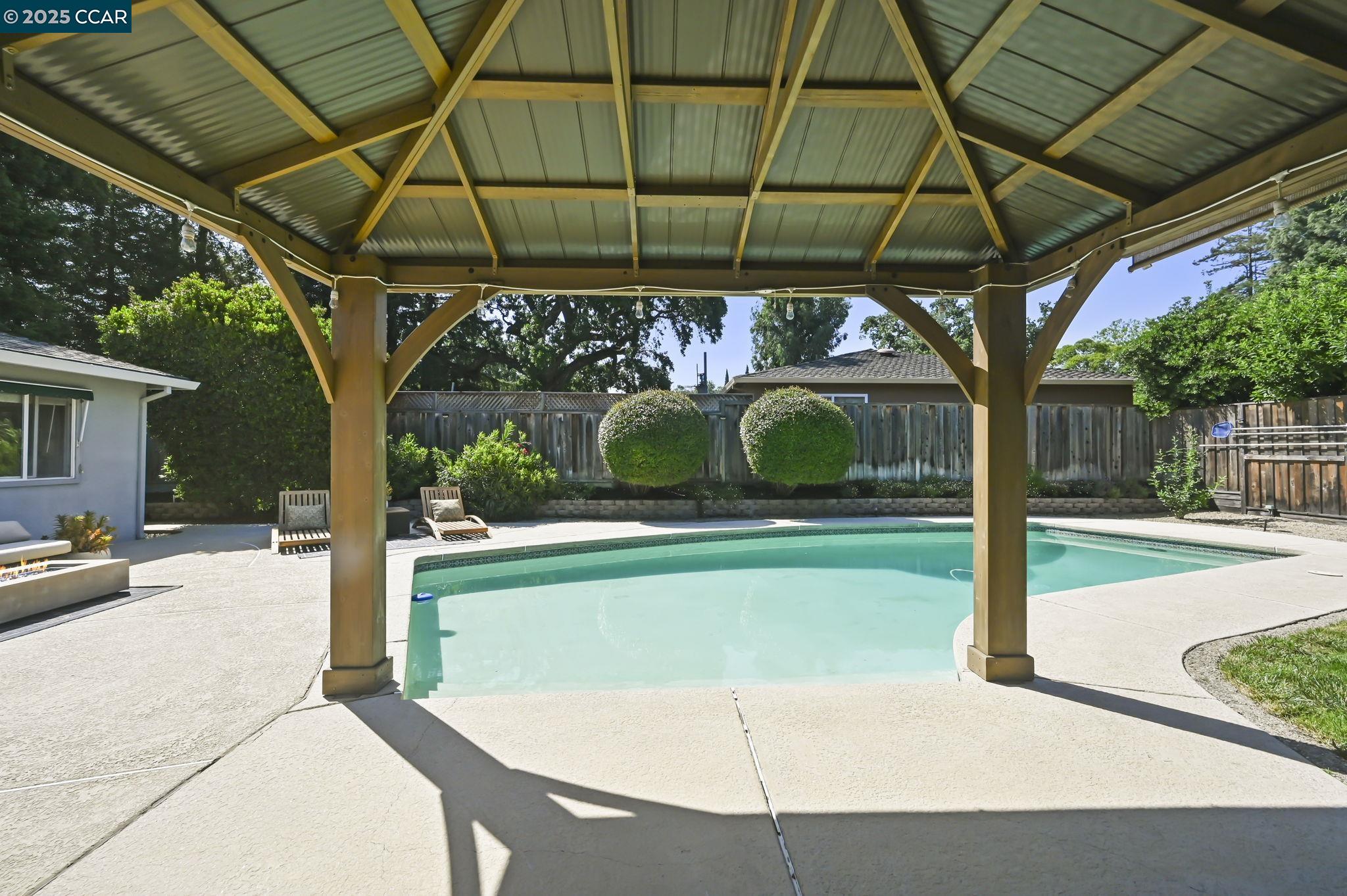 Detail Gallery Image 27 of 30 For 132 Ready Rd, Walnut Creek,  CA 94598 - 5 Beds | 2/1 Baths