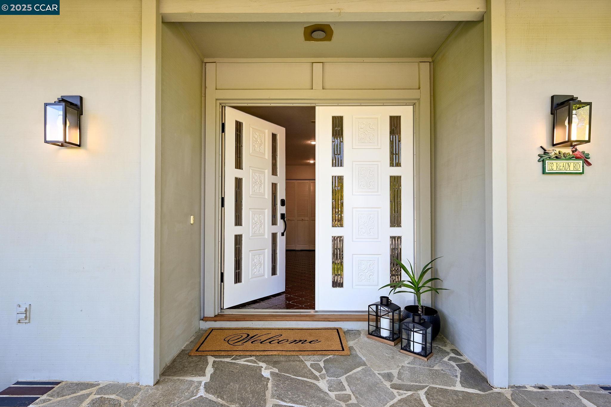 Detail Gallery Image 4 of 30 For 132 Ready Rd, Walnut Creek,  CA 94598 - 5 Beds | 2/1 Baths