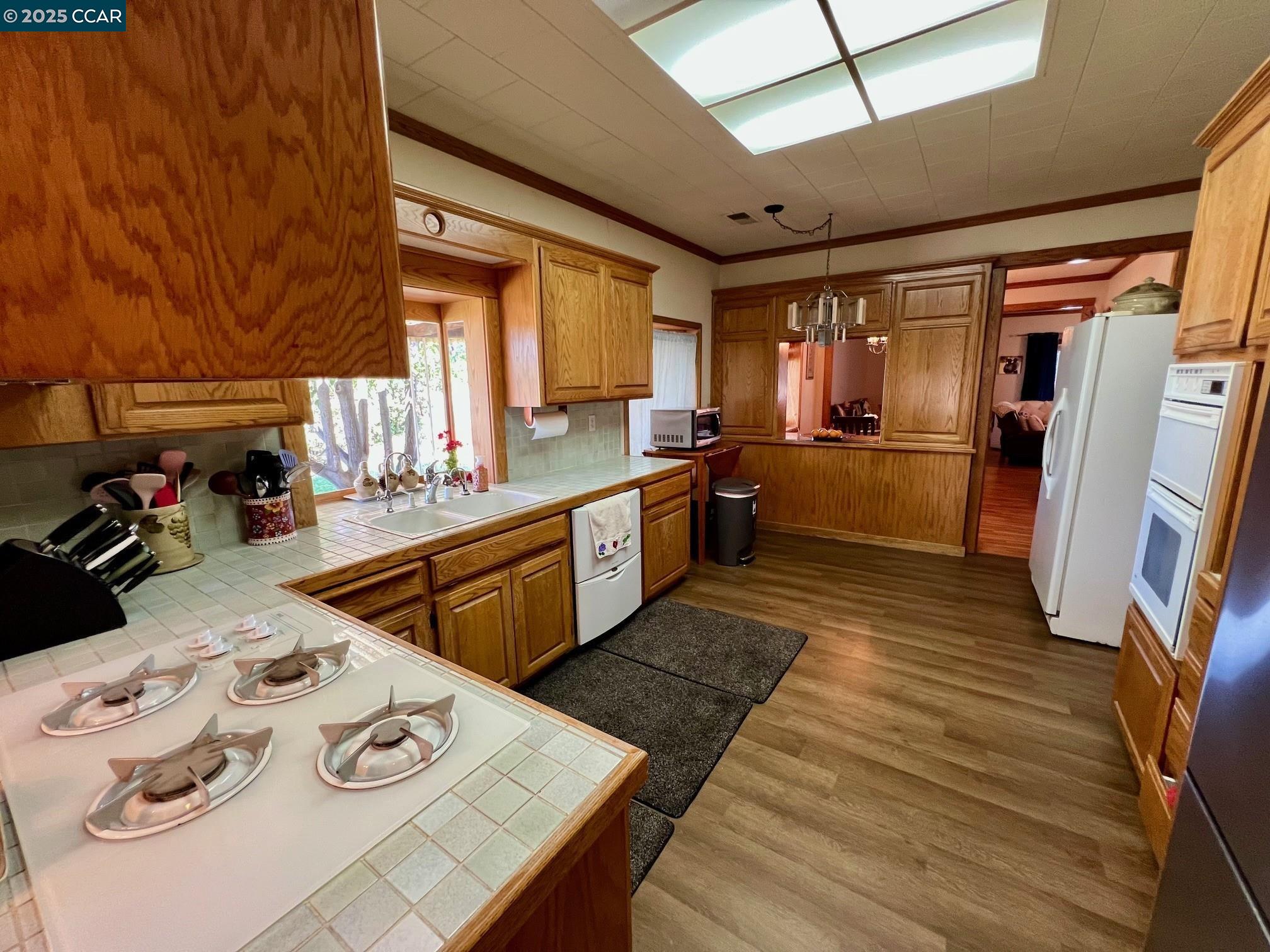 Detail Gallery Image 24 of 55 For 2421 Smith Rd, Brentwood,  CA 94513-5422 - 5 Beds | 3 Baths