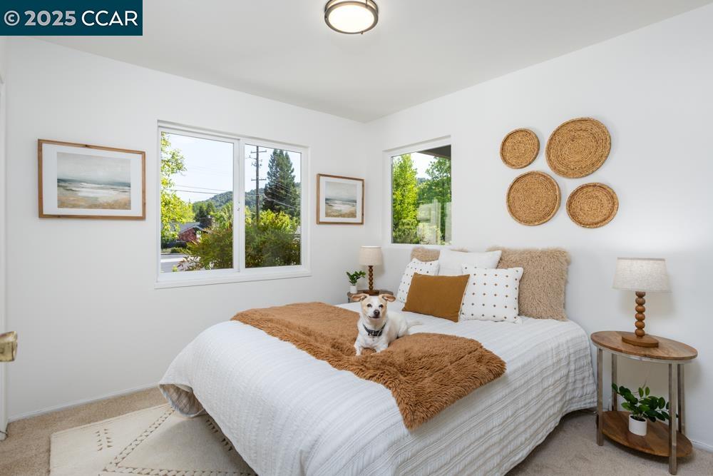 Detail Gallery Image 12 of 19 For 244 Ivy Dr, Orinda,  CA 94563 - 4 Beds | 3 Baths