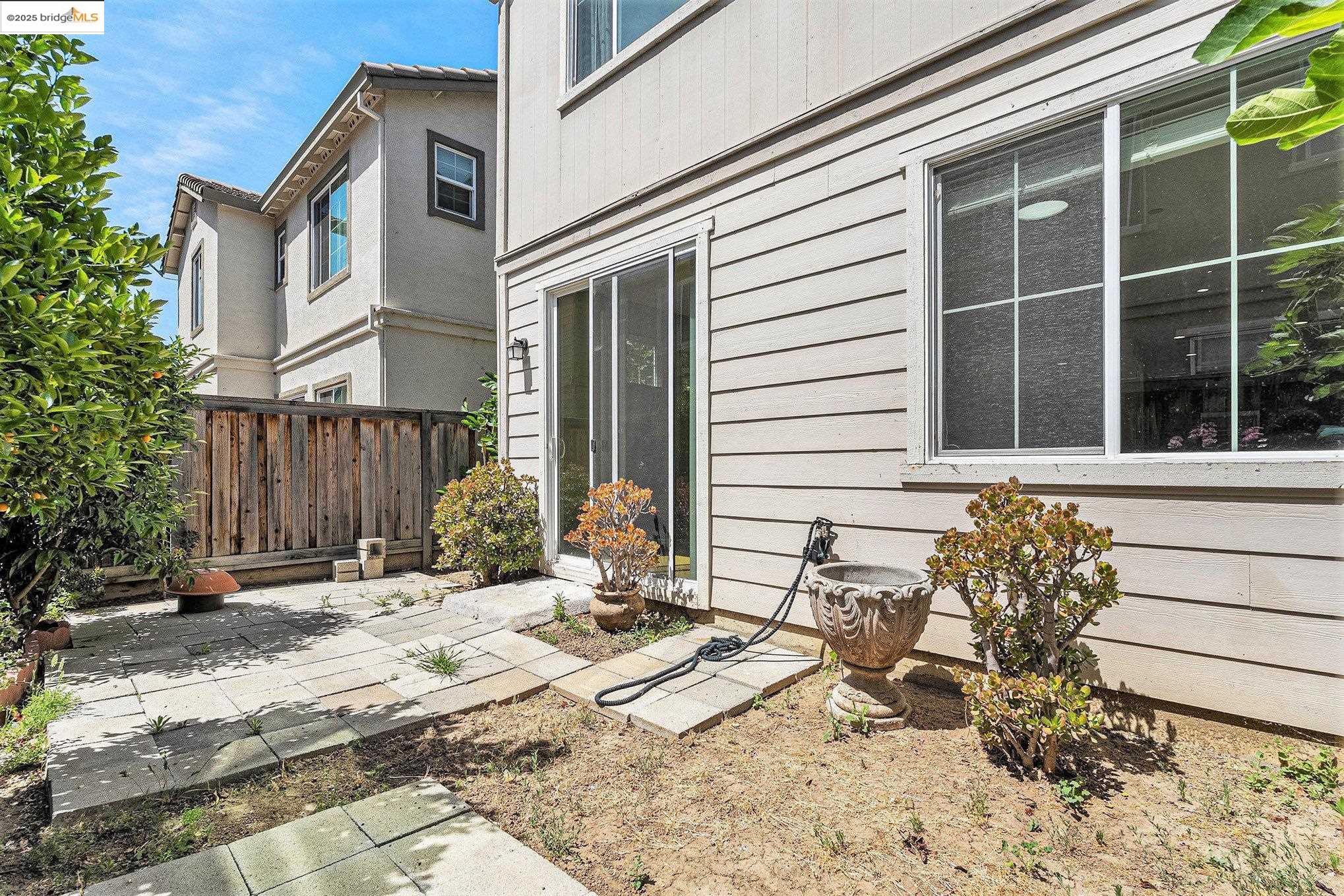 Detail Gallery Image 21 of 22 For 61 Halsey Ct, Pittsburg,  CA 94565 - 4 Beds | 2/1 Baths