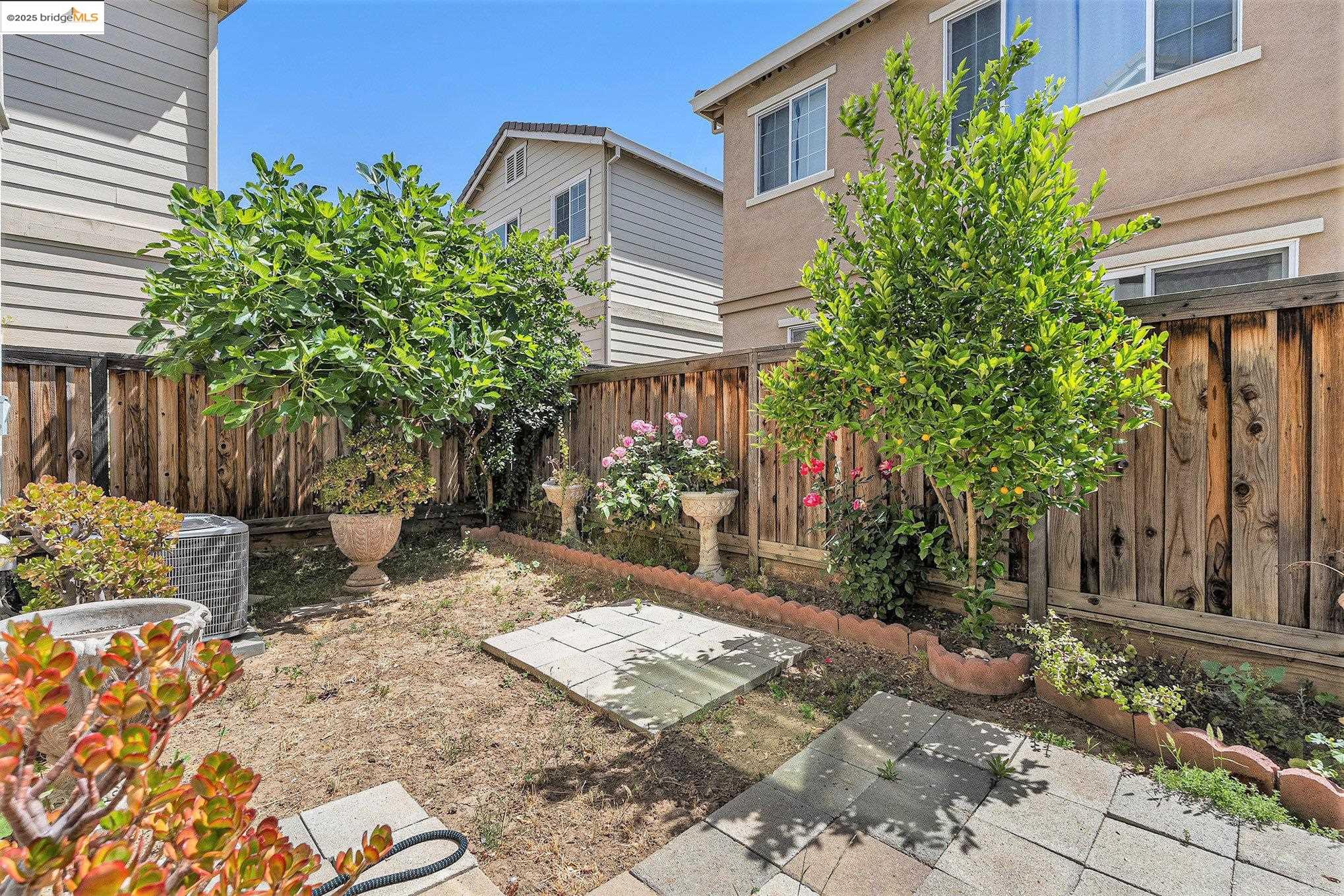 Detail Gallery Image 22 of 22 For 61 Halsey Ct, Pittsburg,  CA 94565 - 4 Beds | 2/1 Baths