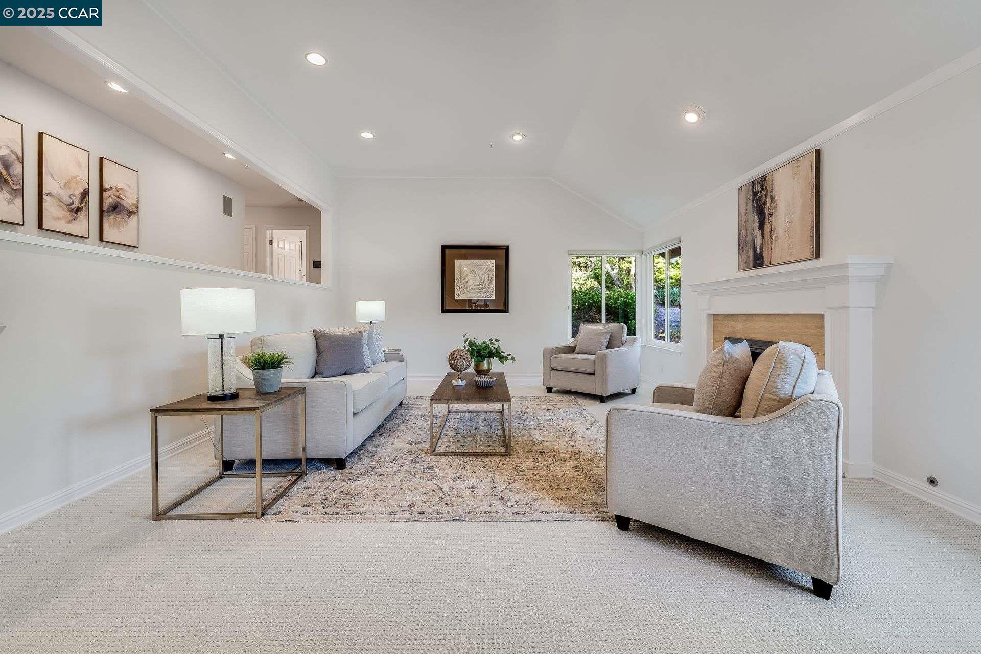 Detail Gallery Image 11 of 54 For 9 Irvine Drive, Moraga,  CA 94556 - 4 Beds | 2/1 Baths