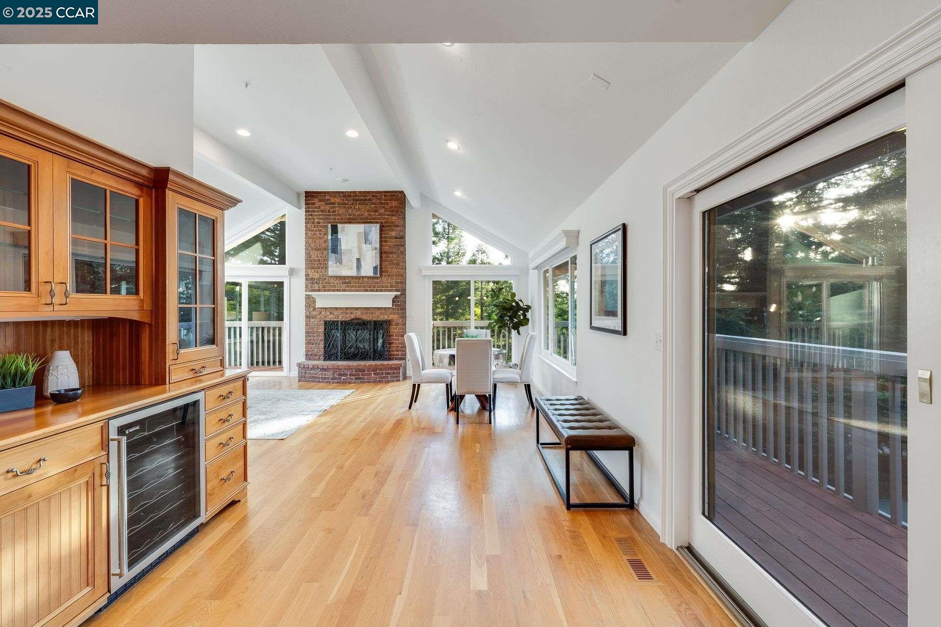 Detail Gallery Image 17 of 54 For 9 Irvine Drive, Moraga,  CA 94556 - 4 Beds | 2/1 Baths