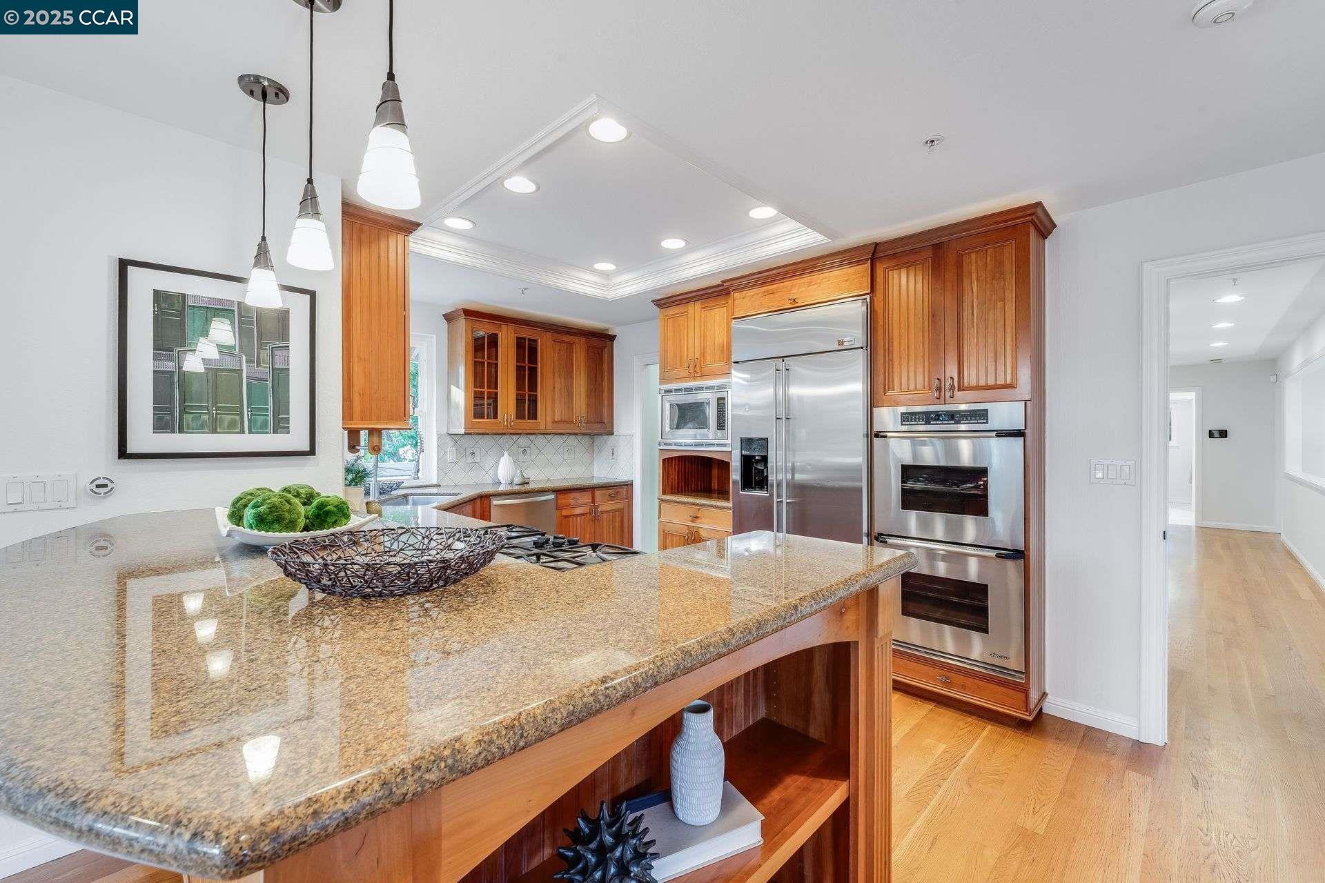 Detail Gallery Image 21 of 54 For 9 Irvine Drive, Moraga,  CA 94556 - 4 Beds | 2/1 Baths