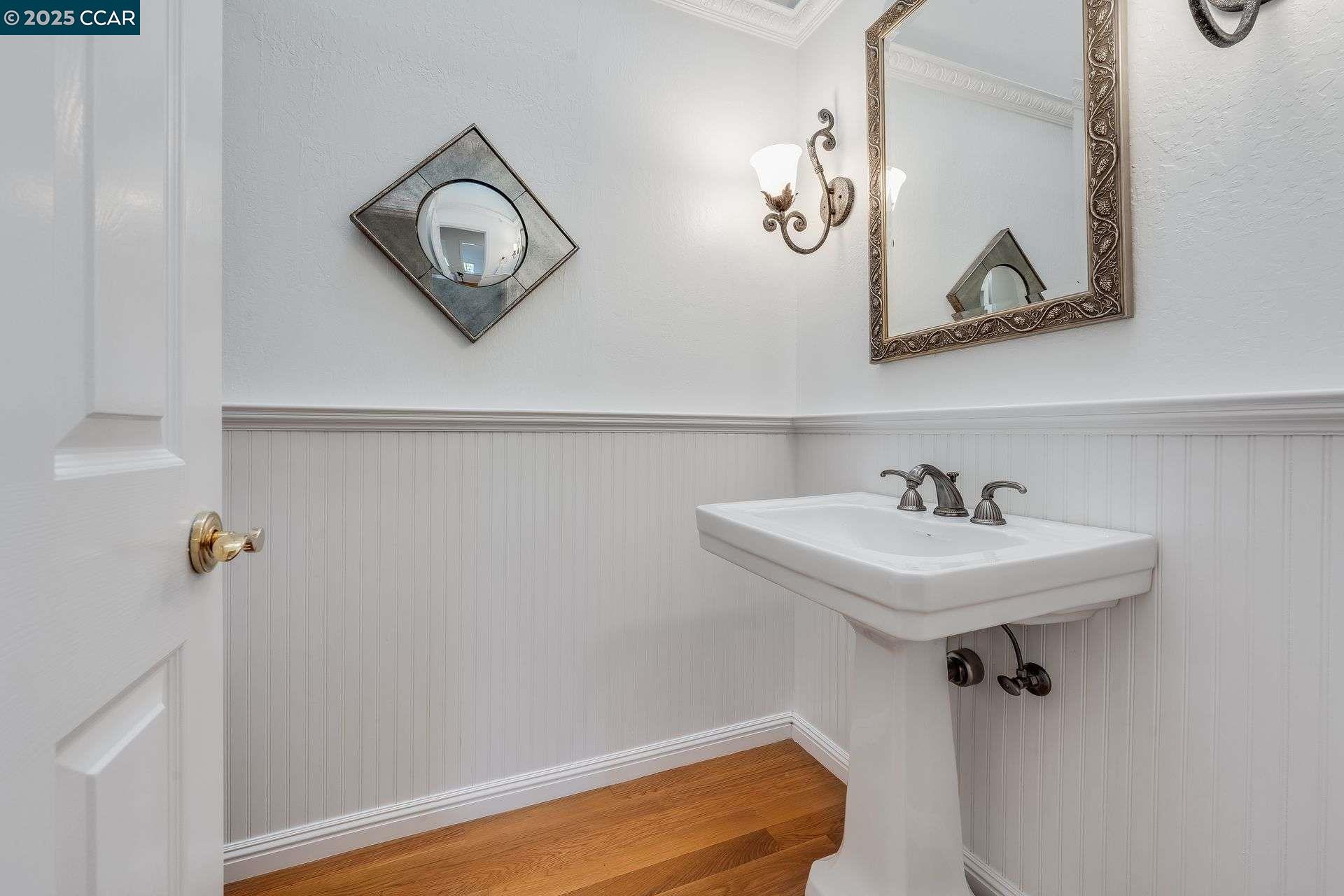 Detail Gallery Image 22 of 54 For 9 Irvine Drive, Moraga,  CA 94556 - 4 Beds | 2/1 Baths