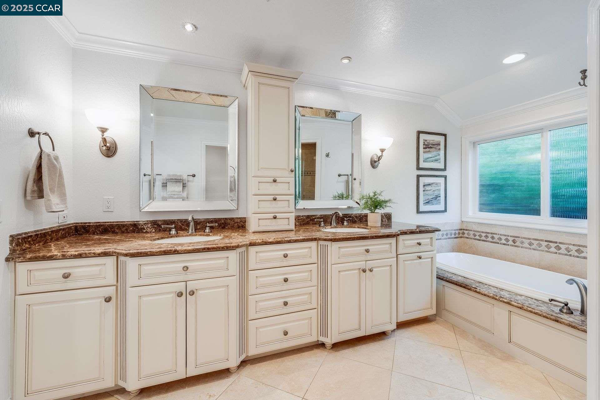 Detail Gallery Image 29 of 54 For 9 Irvine Drive, Moraga,  CA 94556 - 4 Beds | 2/1 Baths