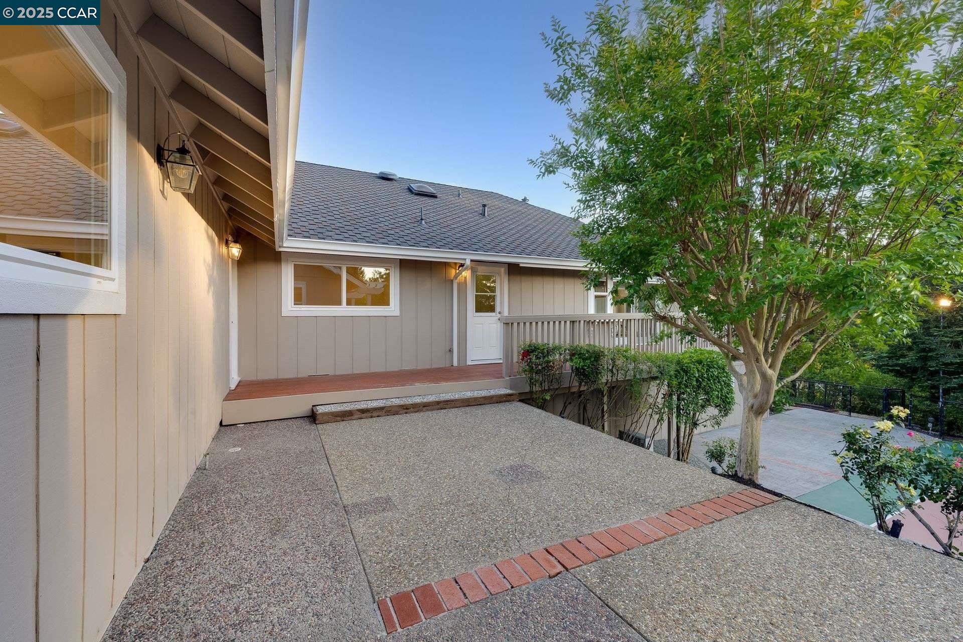 Detail Gallery Image 40 of 54 For 9 Irvine Drive, Moraga,  CA 94556 - 4 Beds | 2/1 Baths