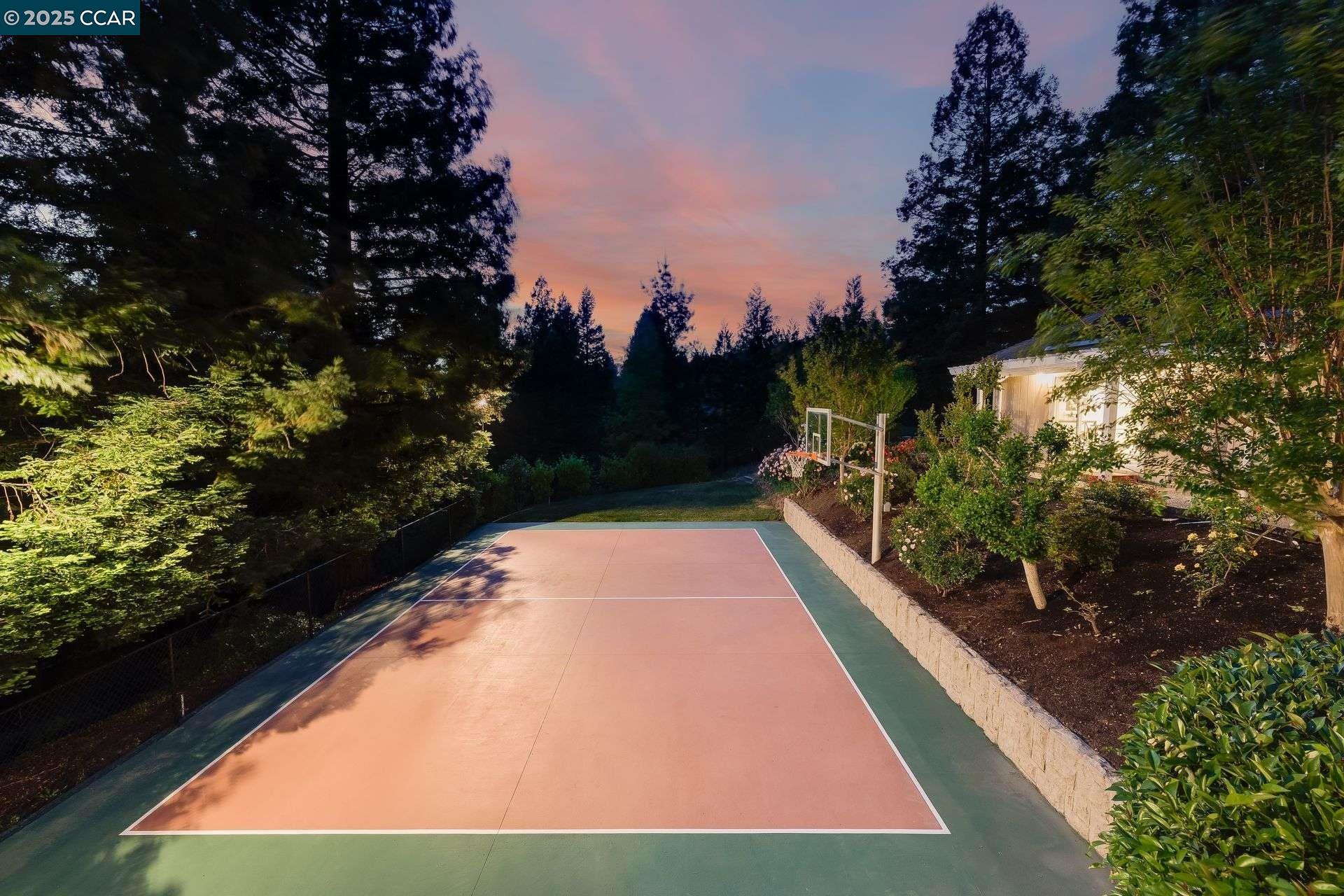 Detail Gallery Image 46 of 54 For 9 Irvine Drive, Moraga,  CA 94556 - 4 Beds | 2/1 Baths
