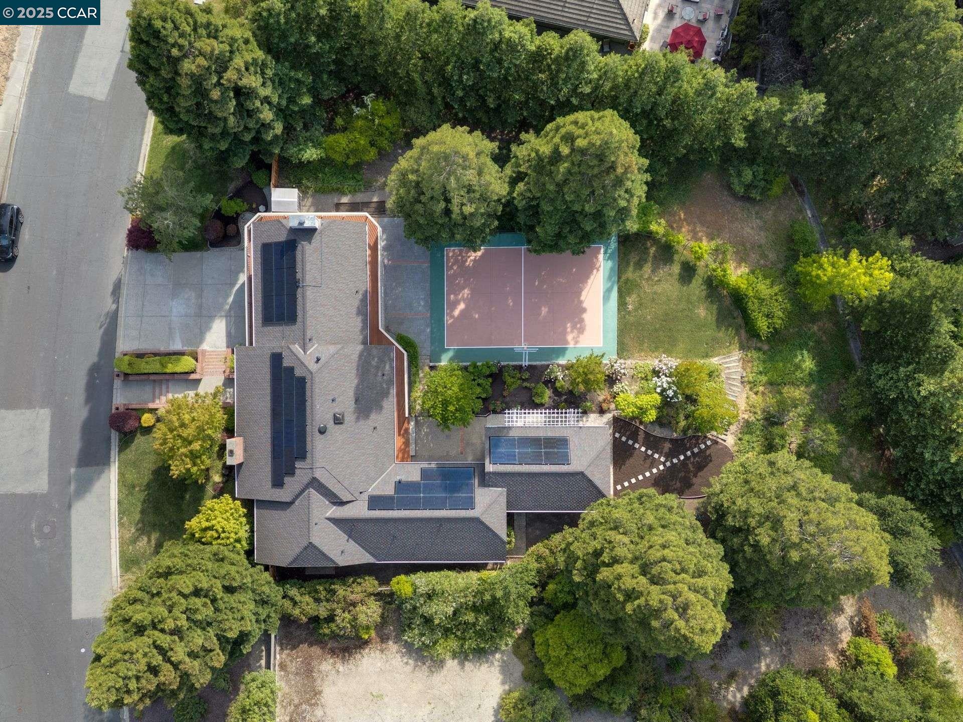 Detail Gallery Image 50 of 54 For 9 Irvine Drive, Moraga,  CA 94556 - 4 Beds | 2/1 Baths