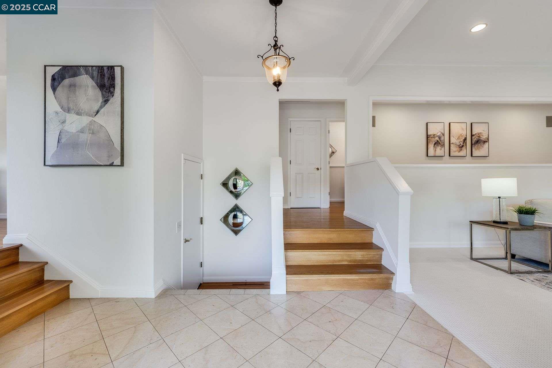 Detail Gallery Image 8 of 54 For 9 Irvine Drive, Moraga,  CA 94556 - 4 Beds | 2/1 Baths